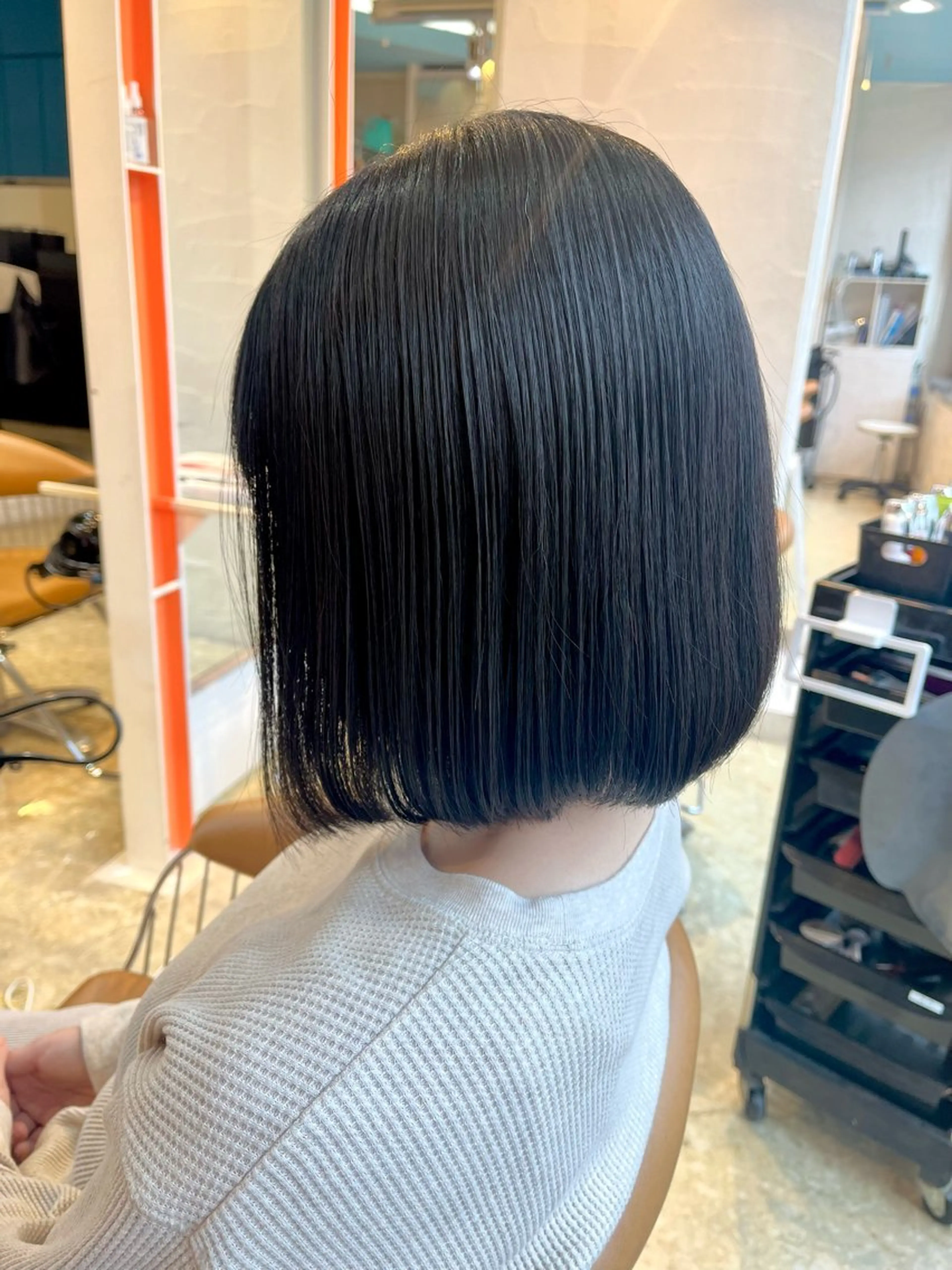 ミディアム パーマ カット 縮毛矯正 トリートメント うしだ かおるのヘアスタイル
