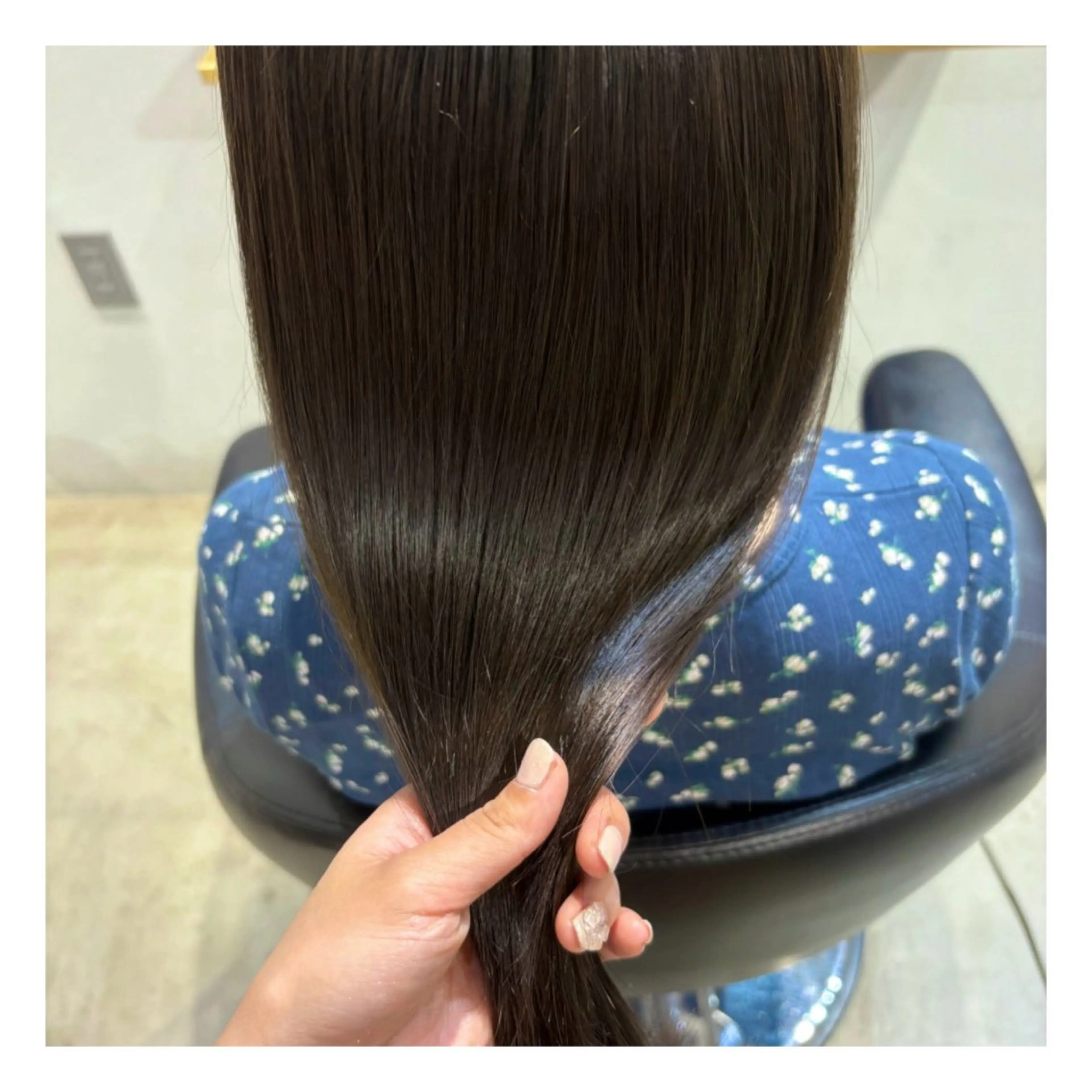 ロング カラー ブラウンカラー 透明感カラー オリーブブラウン ヘアカラー ワンカラー特別価格 /表参道/ことりのヘアスタイル