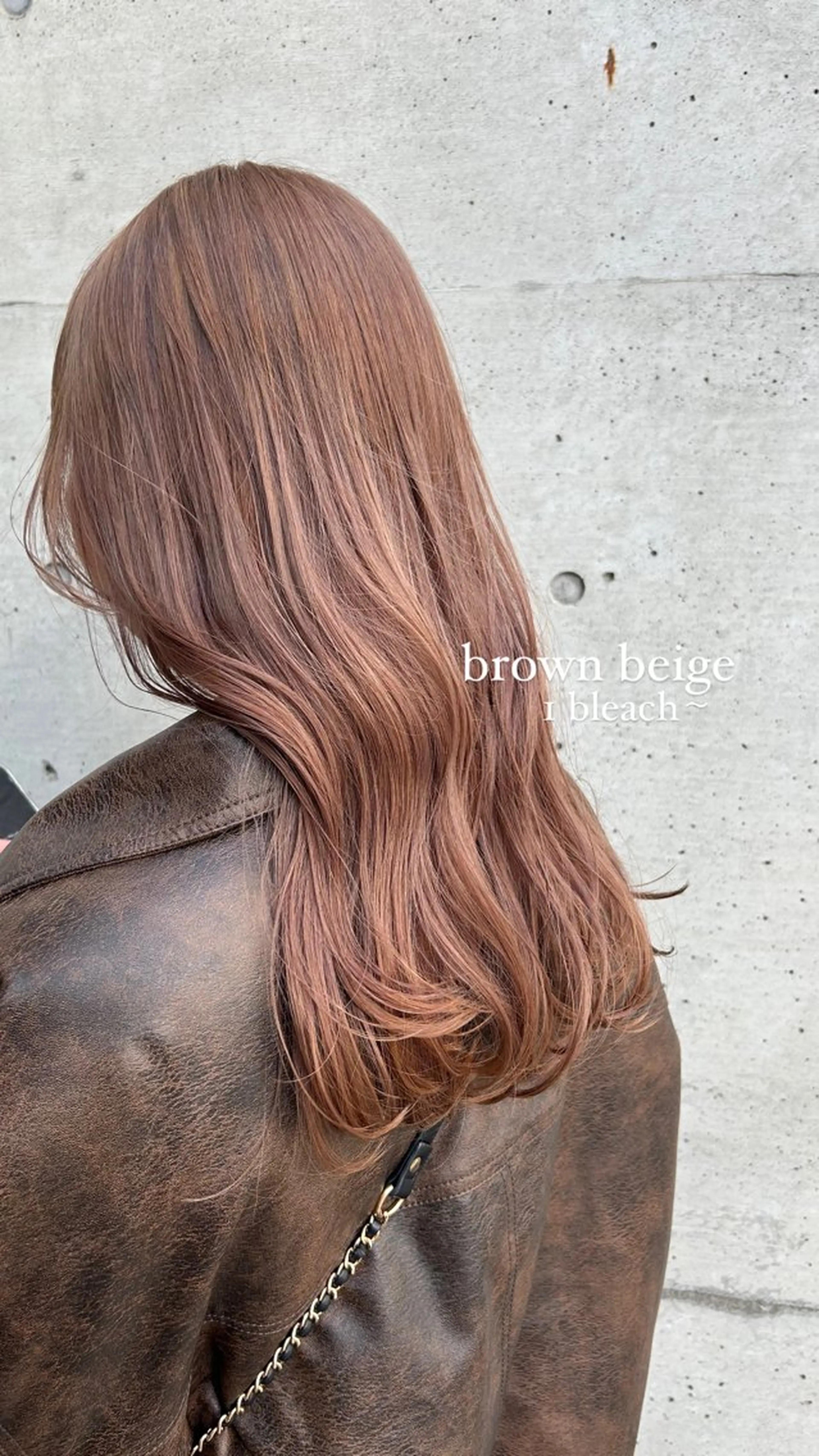 ロング カラー ミウラナツサ 🖤レイヤーカットのヘアスタイル