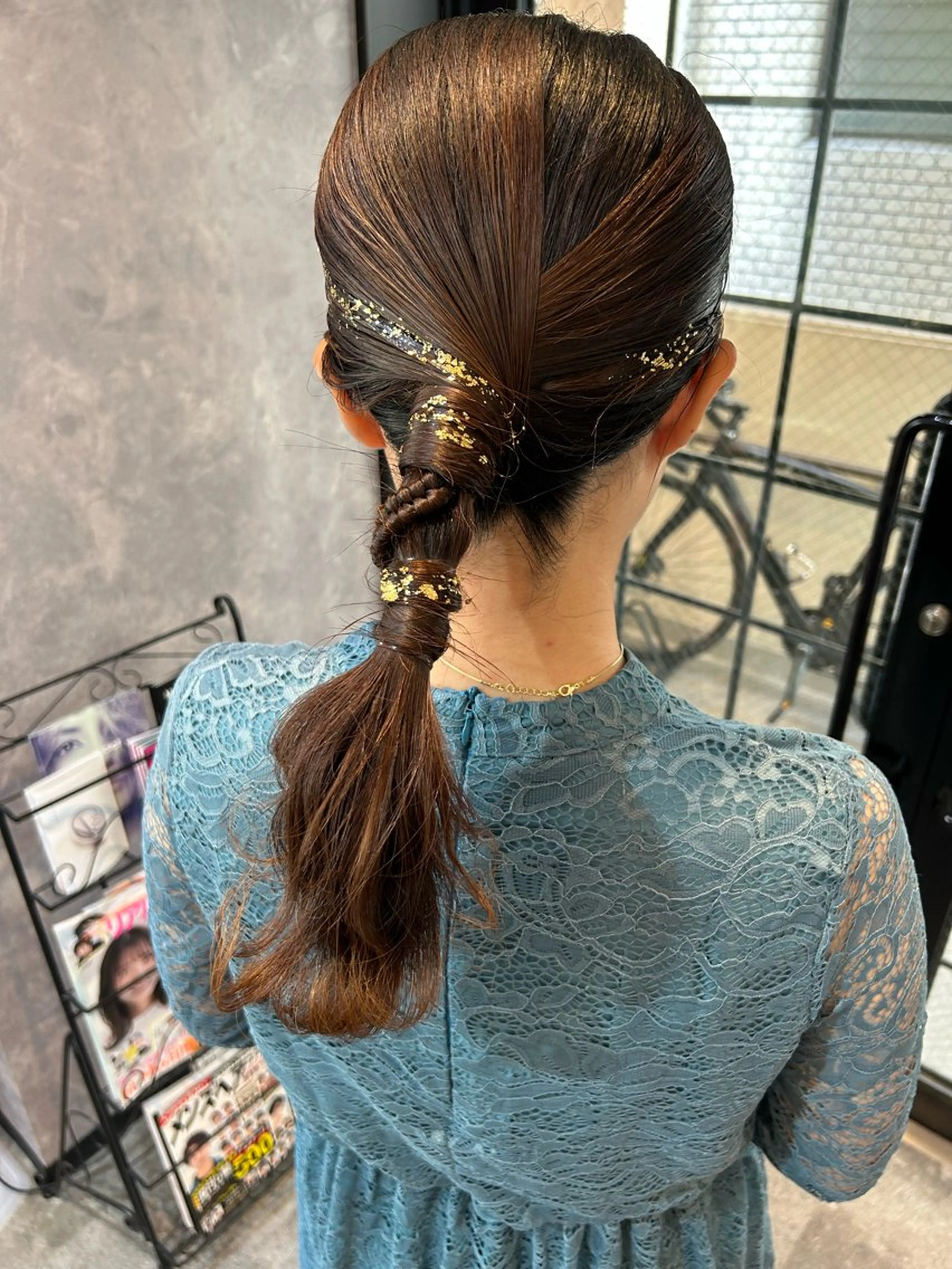 セミロング ヘアアレンジ ポニーテール ヘアセット 飯塚 沙衣のヘアスタイル