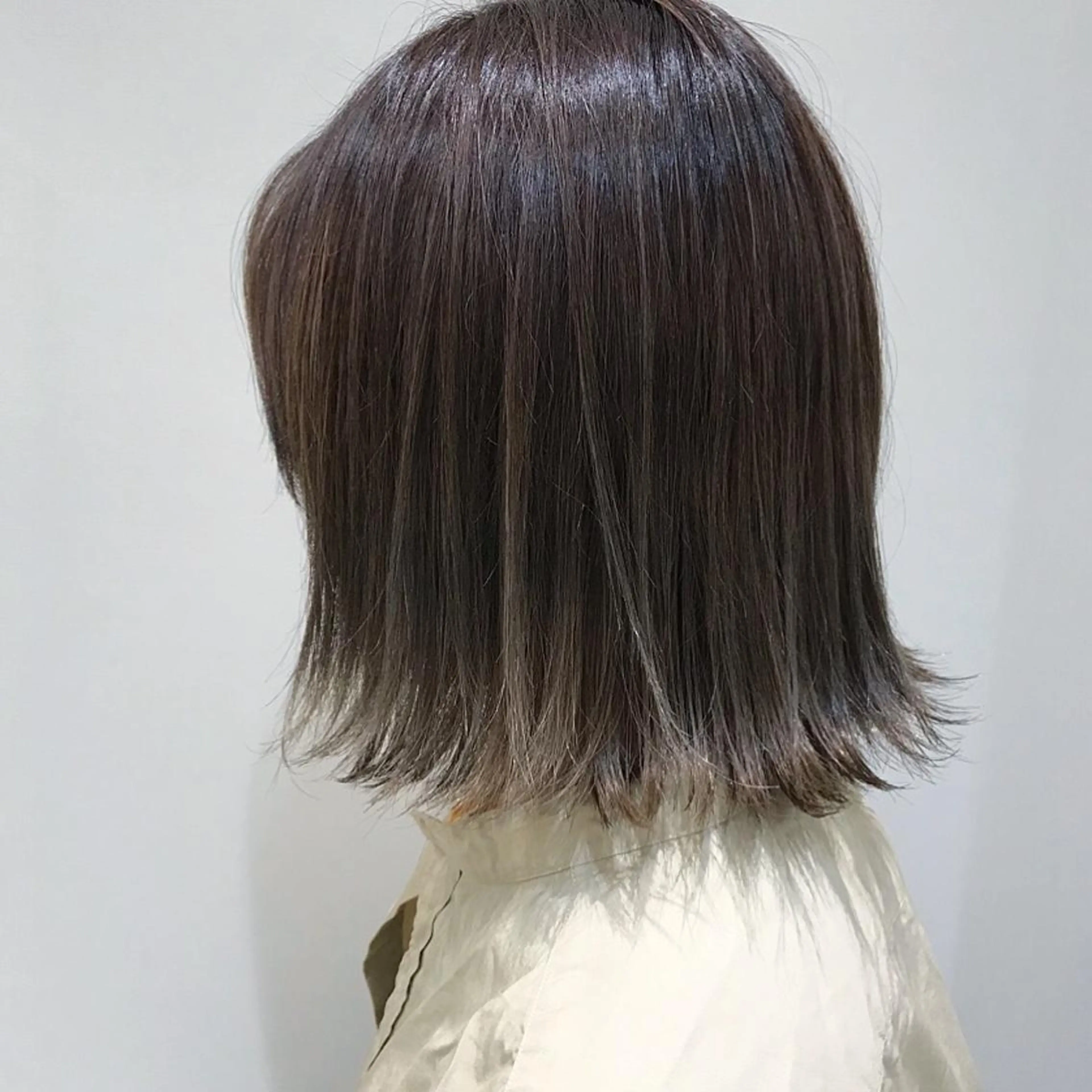ミディアム ハイライト "オクムラ タクヤ"のヘアスタイル