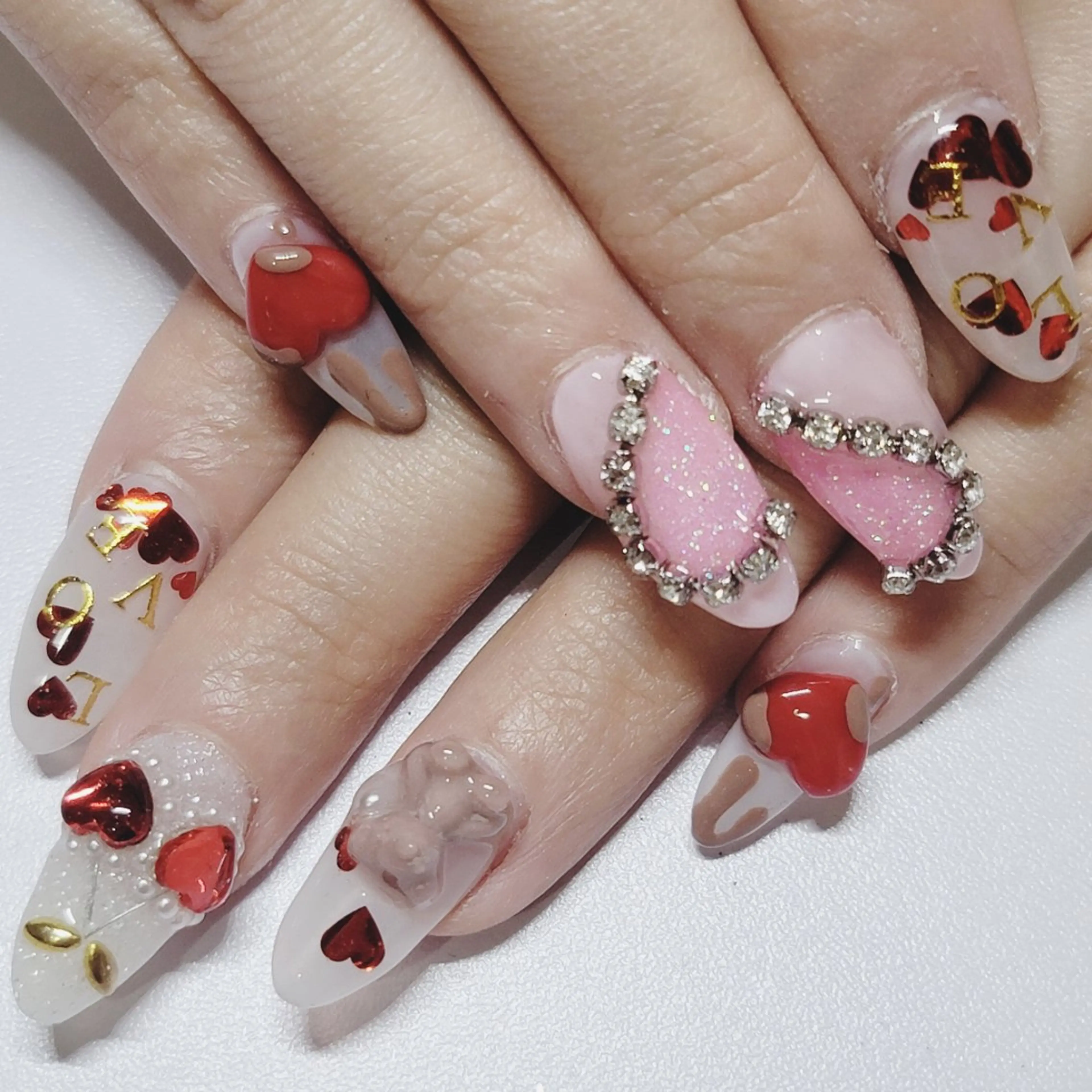 ネイル アートネイル ハート ワンカラーネイル バレンタイン ホワイト ハンドネイル よしだ ひろきのネイルデザイン