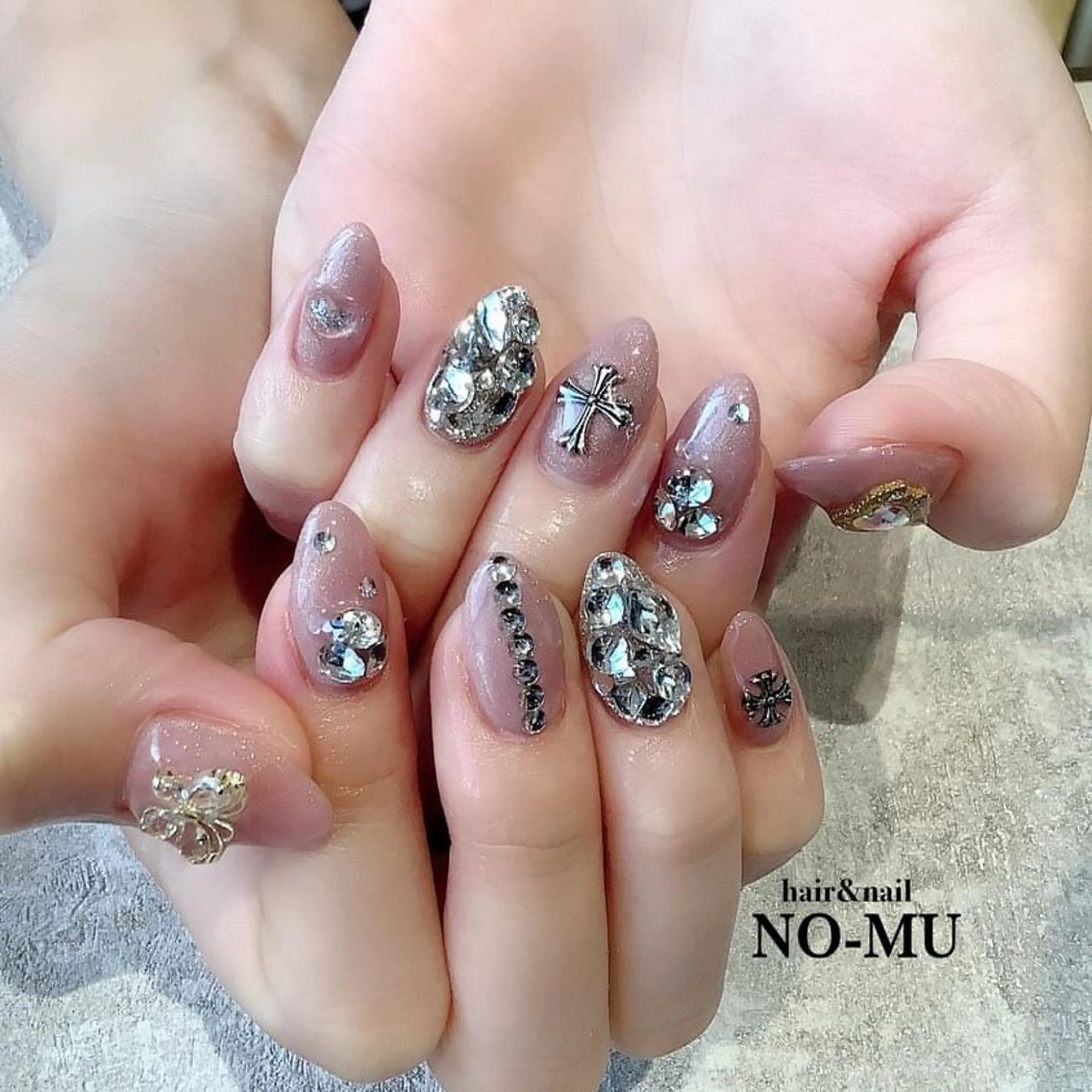 ネイル hair＆nail NO-MU所属・hair＆nail NO-MUのネイルデザイン