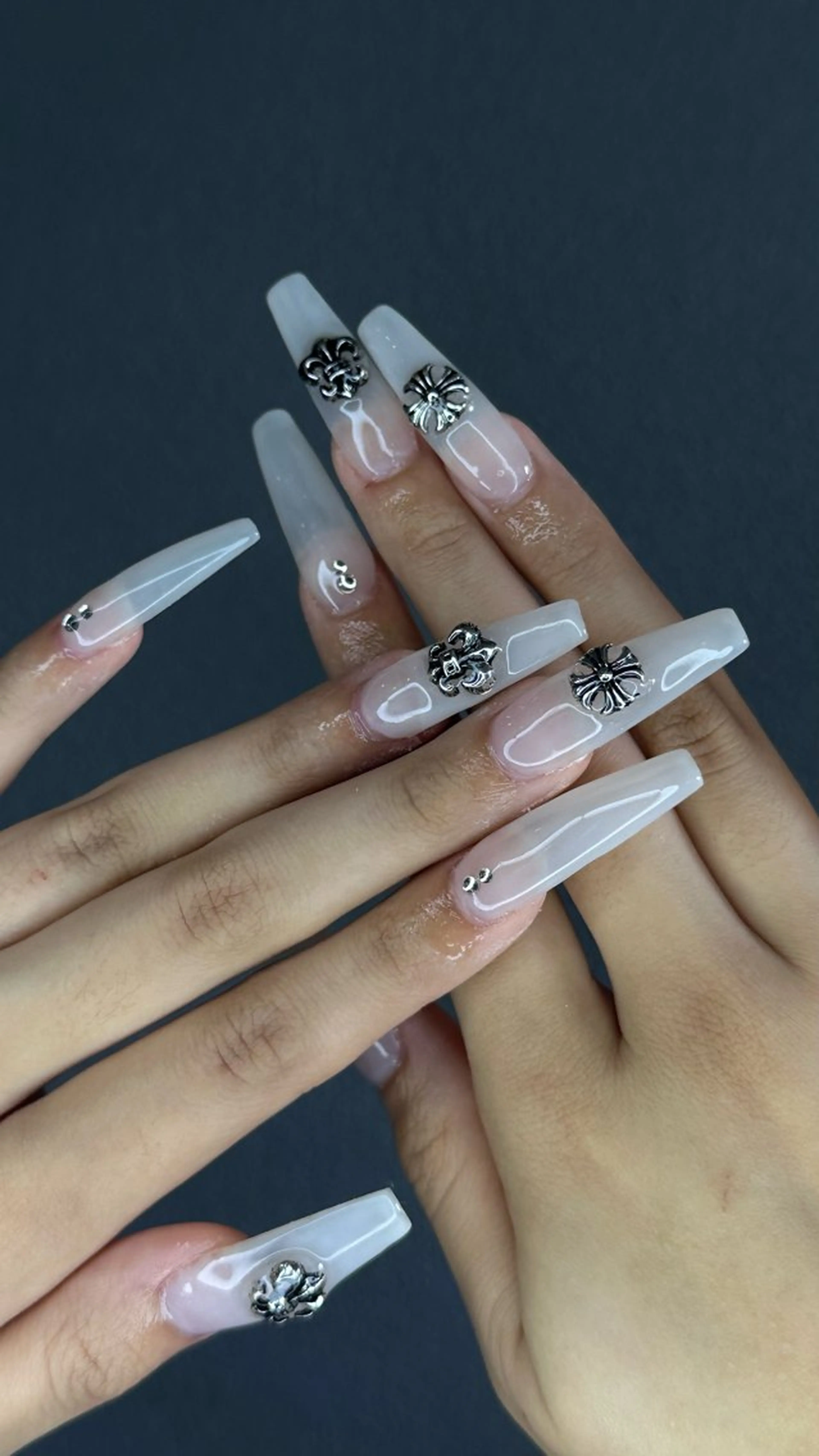 ネイル ハンドネイル lillion nail salon所属・Ru nail♡のネイルデザイン