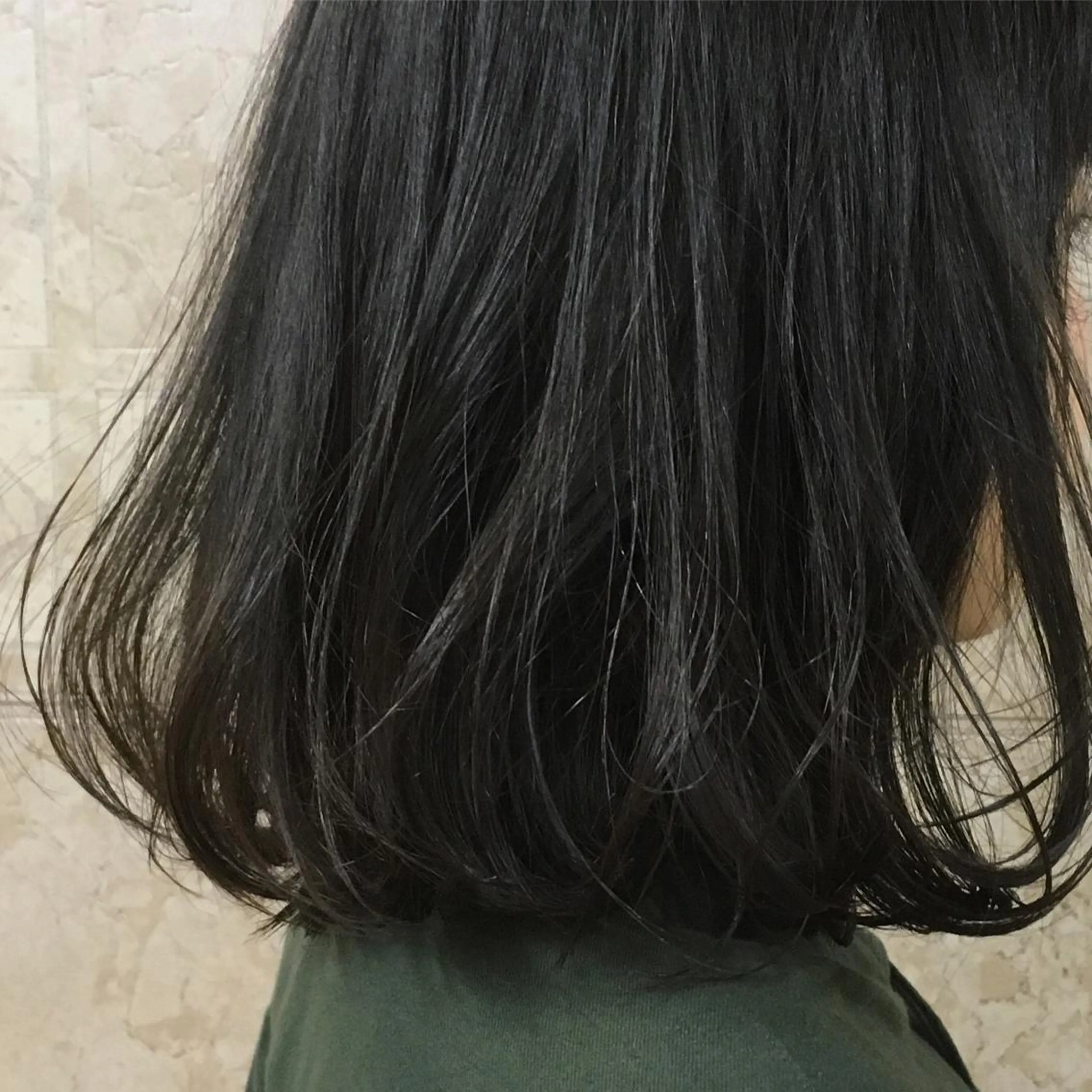 ミディアム カラー カット ヘアカラー トリートメント 菅村 勇亮のヘアスタイル