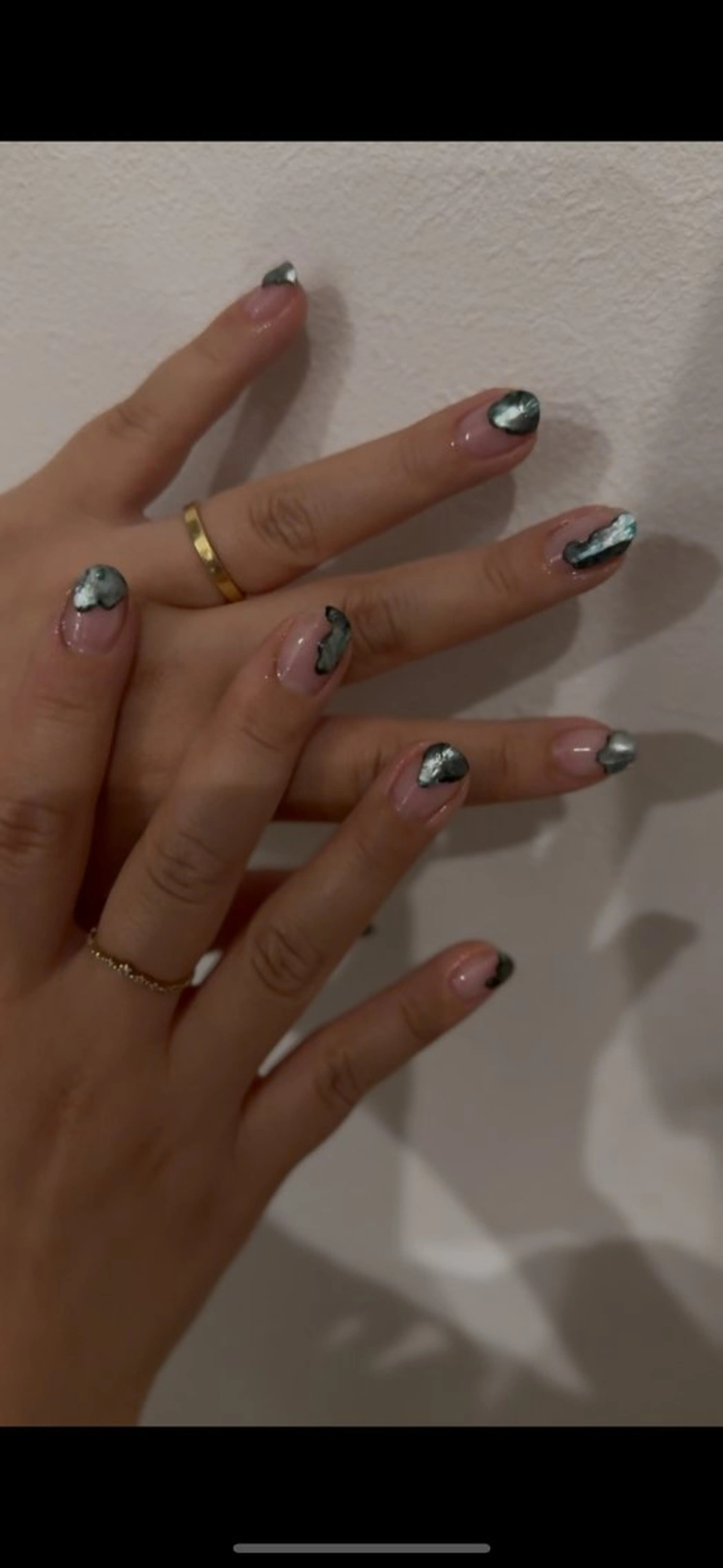 ネイル 氷ネイル・うるうるネイル ニュアンスネイル シンプルネイル ATELIE JULI所属・徳田 祥子のネイルデザイン