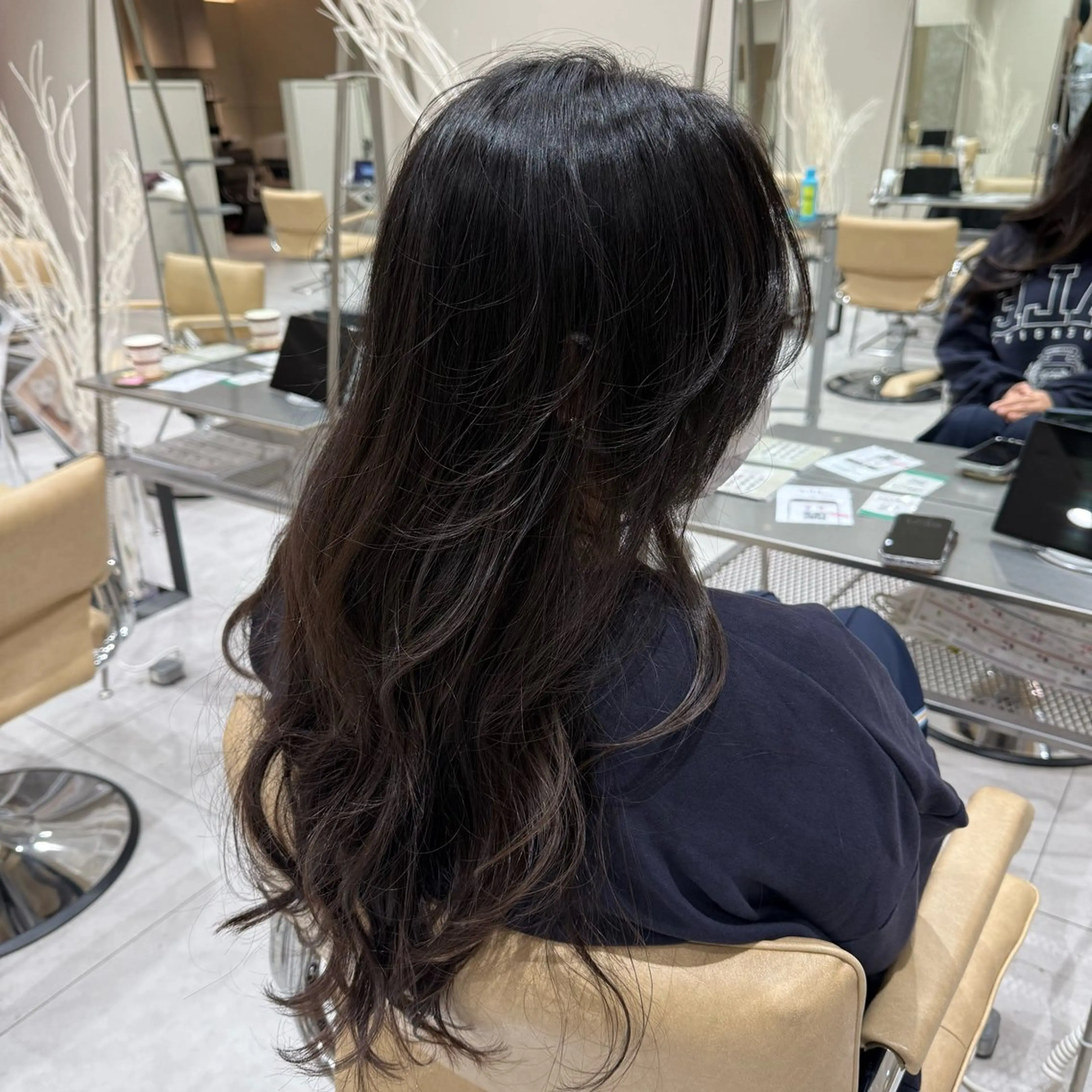 ロング カット トリートメント 韓国レイヤー｜ 透明感カラー｜ココナのヘアスタイル