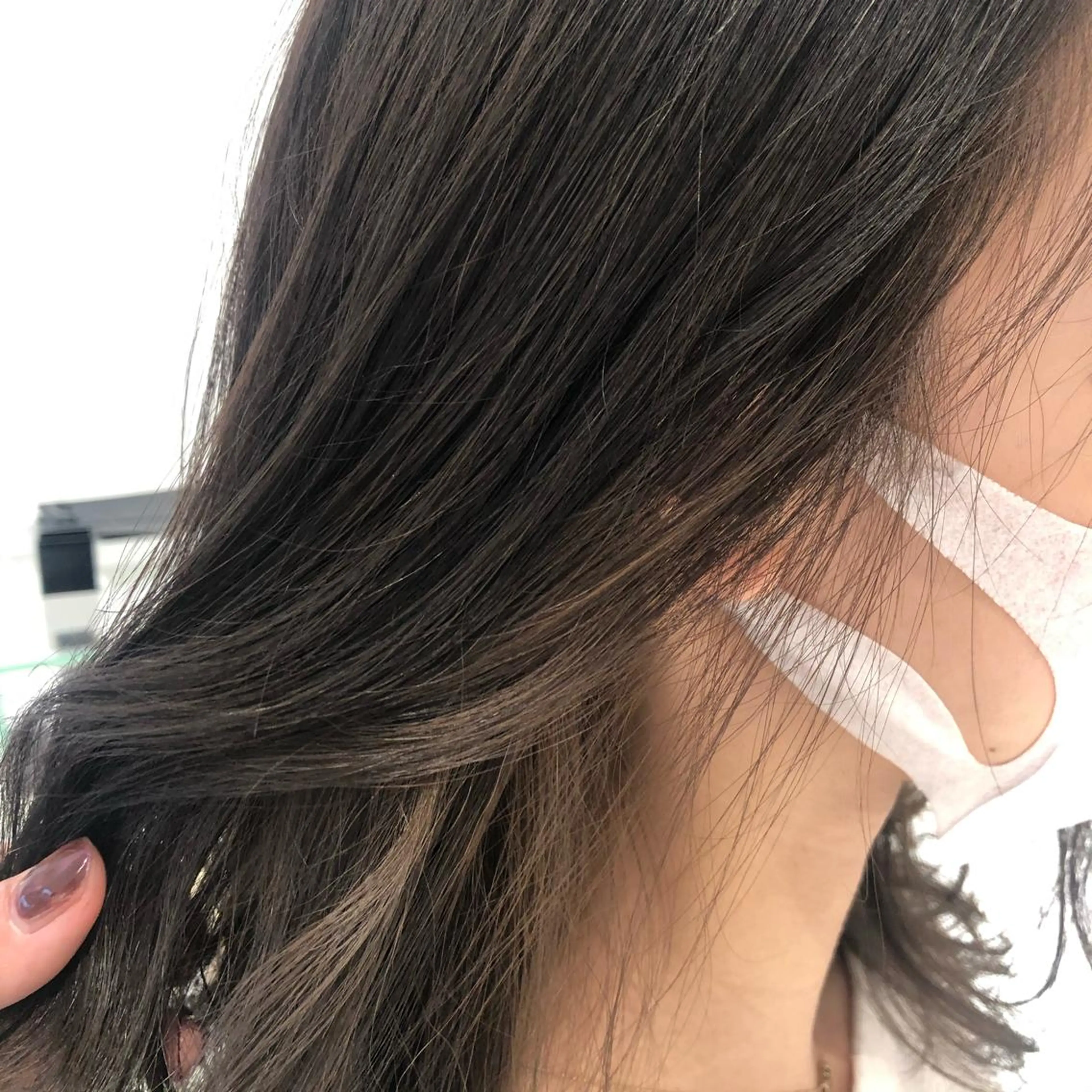 ミディアム カラー ベージュカラー ブリーチ 古屋 花織のヘアスタイル