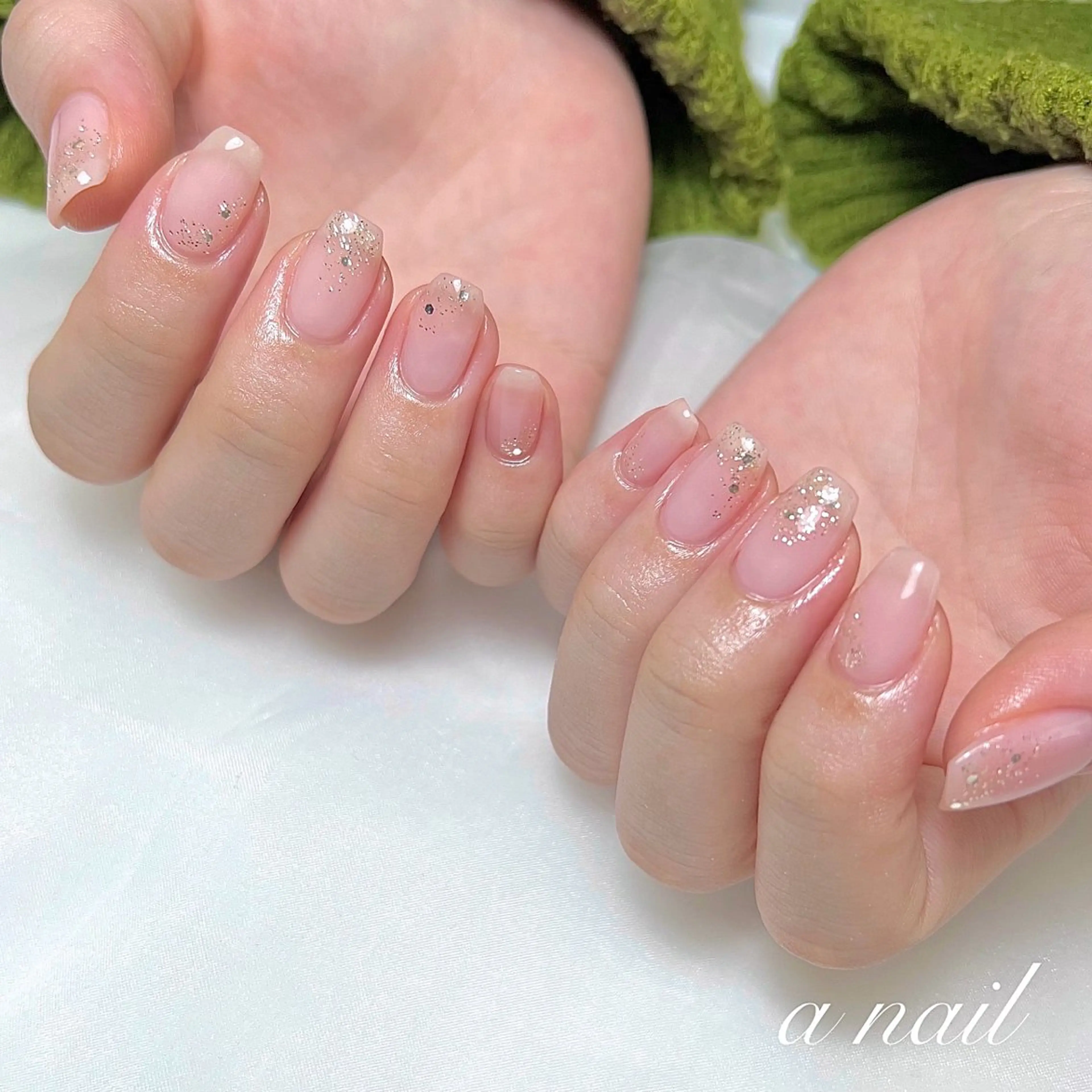 ネイル ジェルネイル ラメ(グリッター) オフィスネイル ハンドネイル Salon_ a.nailのネイルデザイン