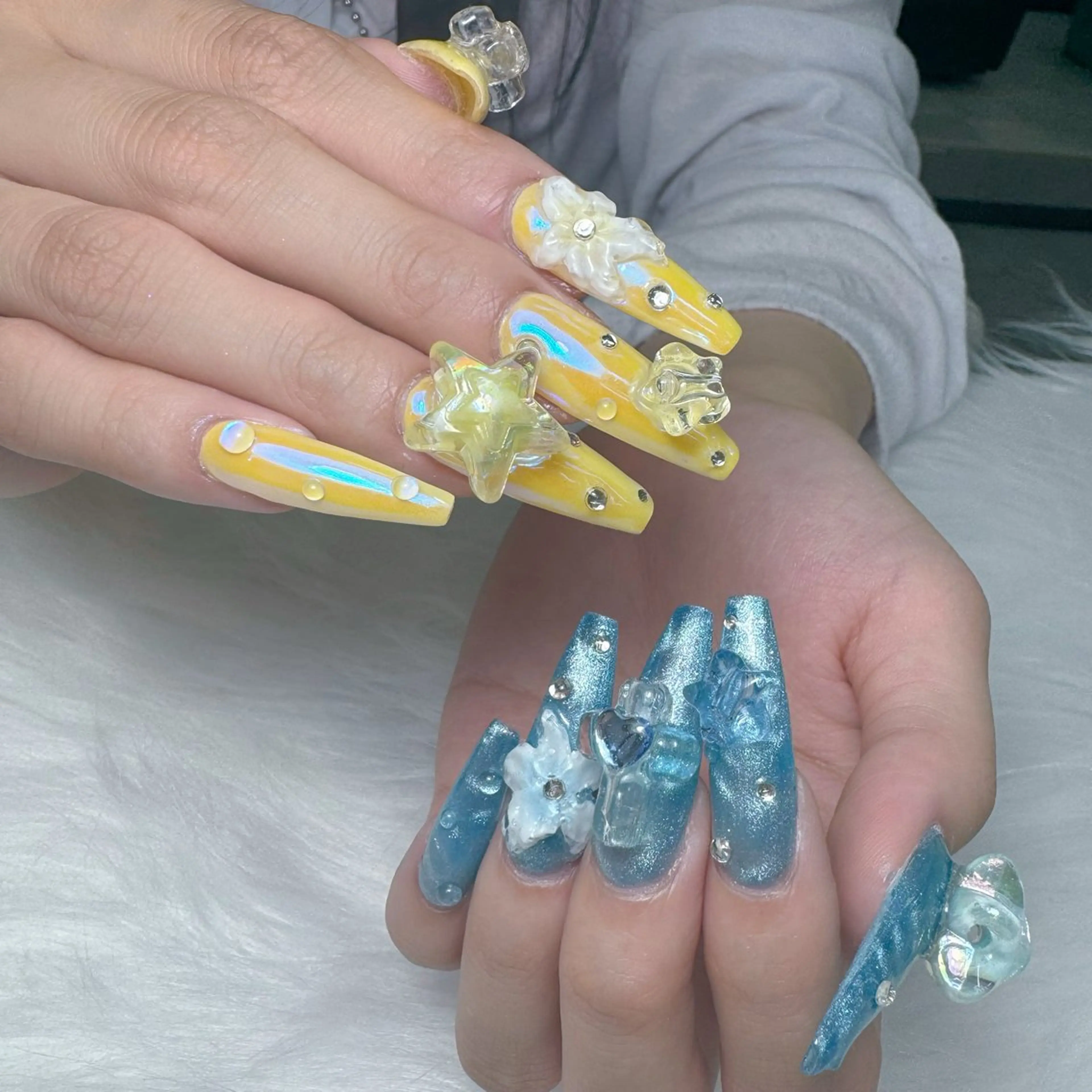ネイル チークネイル クリアネイル ガーリー キラキラネイル 韓国ネイル ハンドネイル NailPrincess所属・princess スカルプ専門店のネイルデザイン