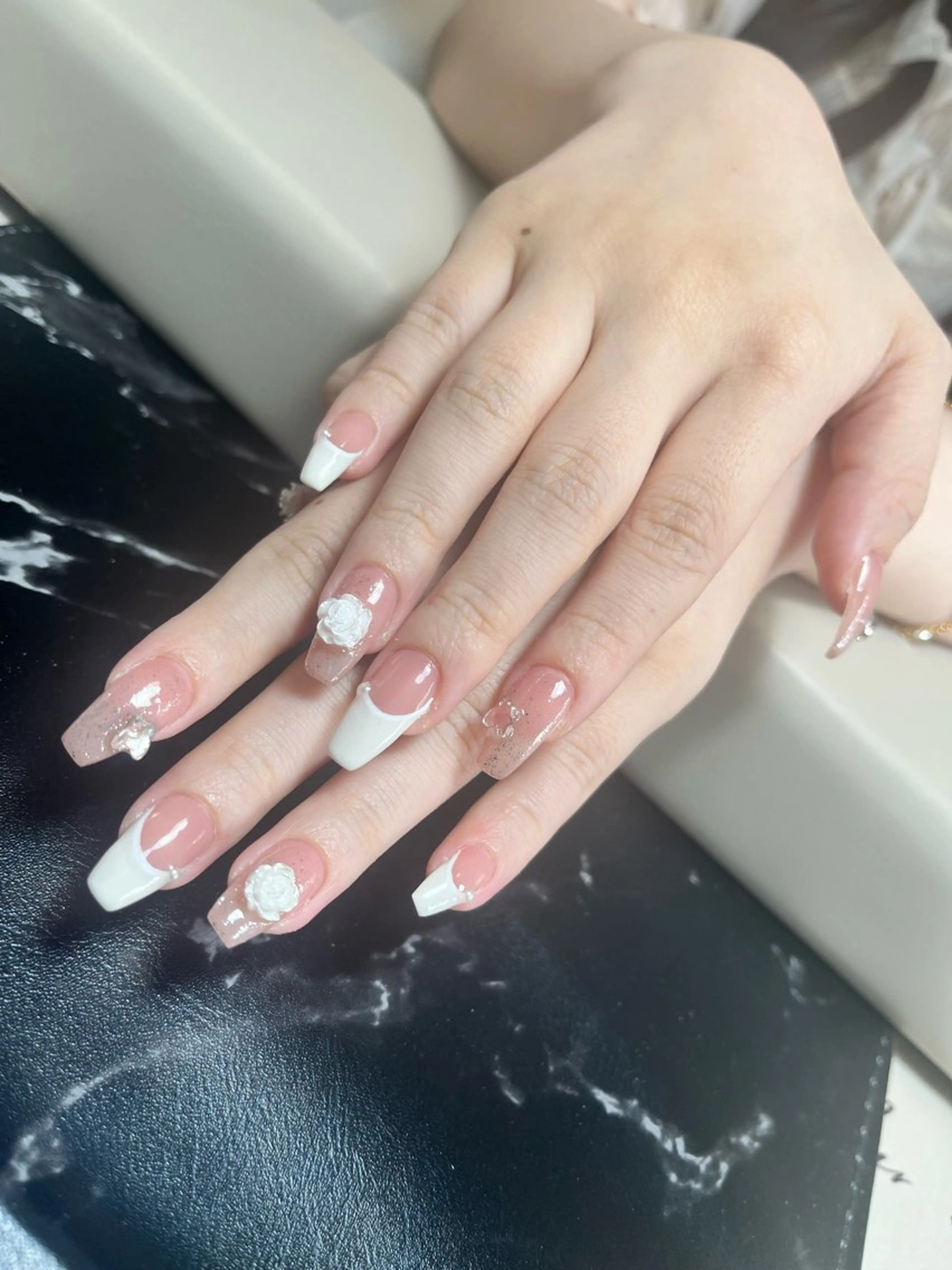 ネイル ハンドネイル ハンドケア LULU Nail salonみどりのネイルデザイン