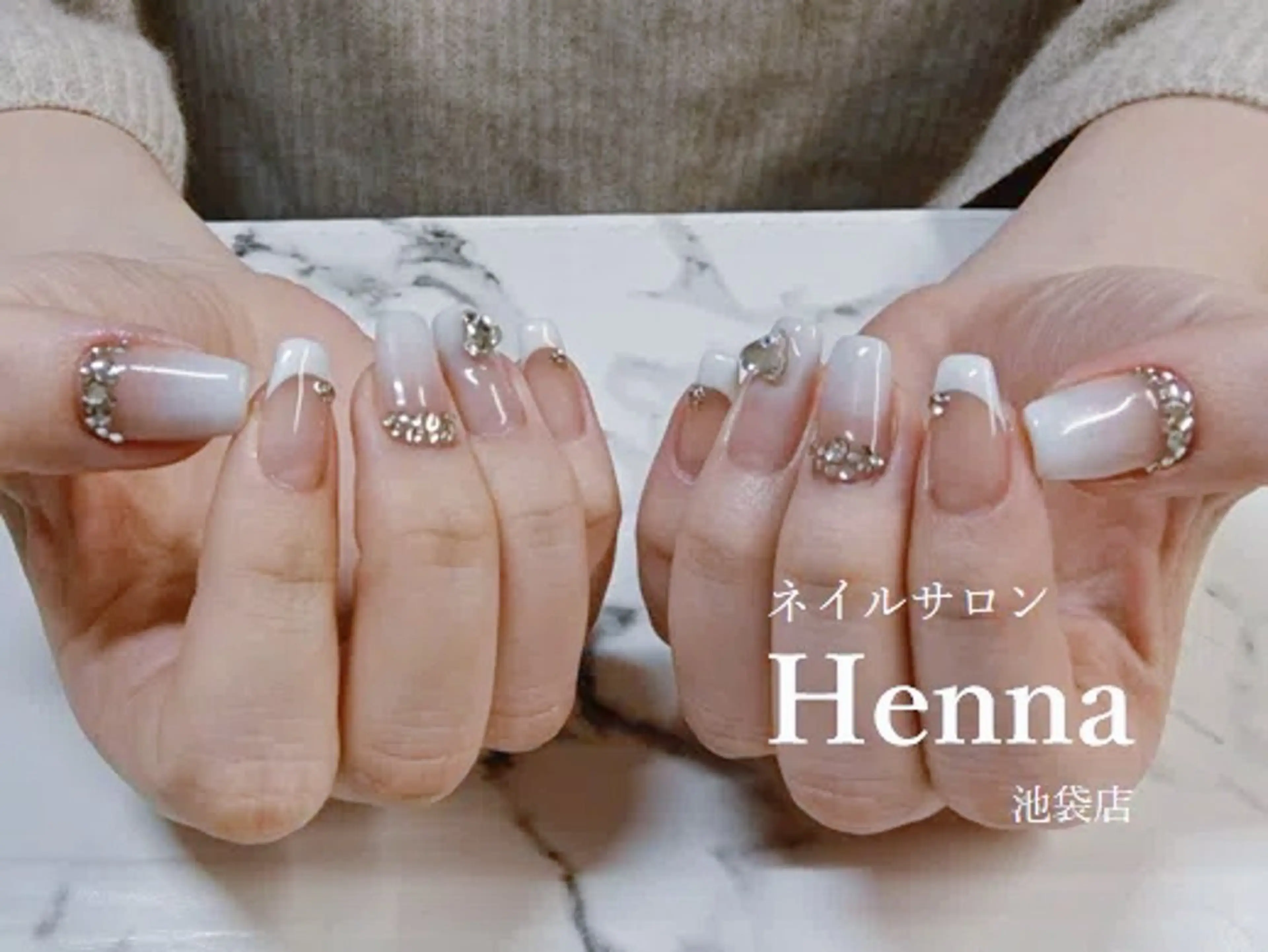 ネイル 持ち込み ハンドネイル Henna nail  salon所属・Henna nailのネイルデザイン