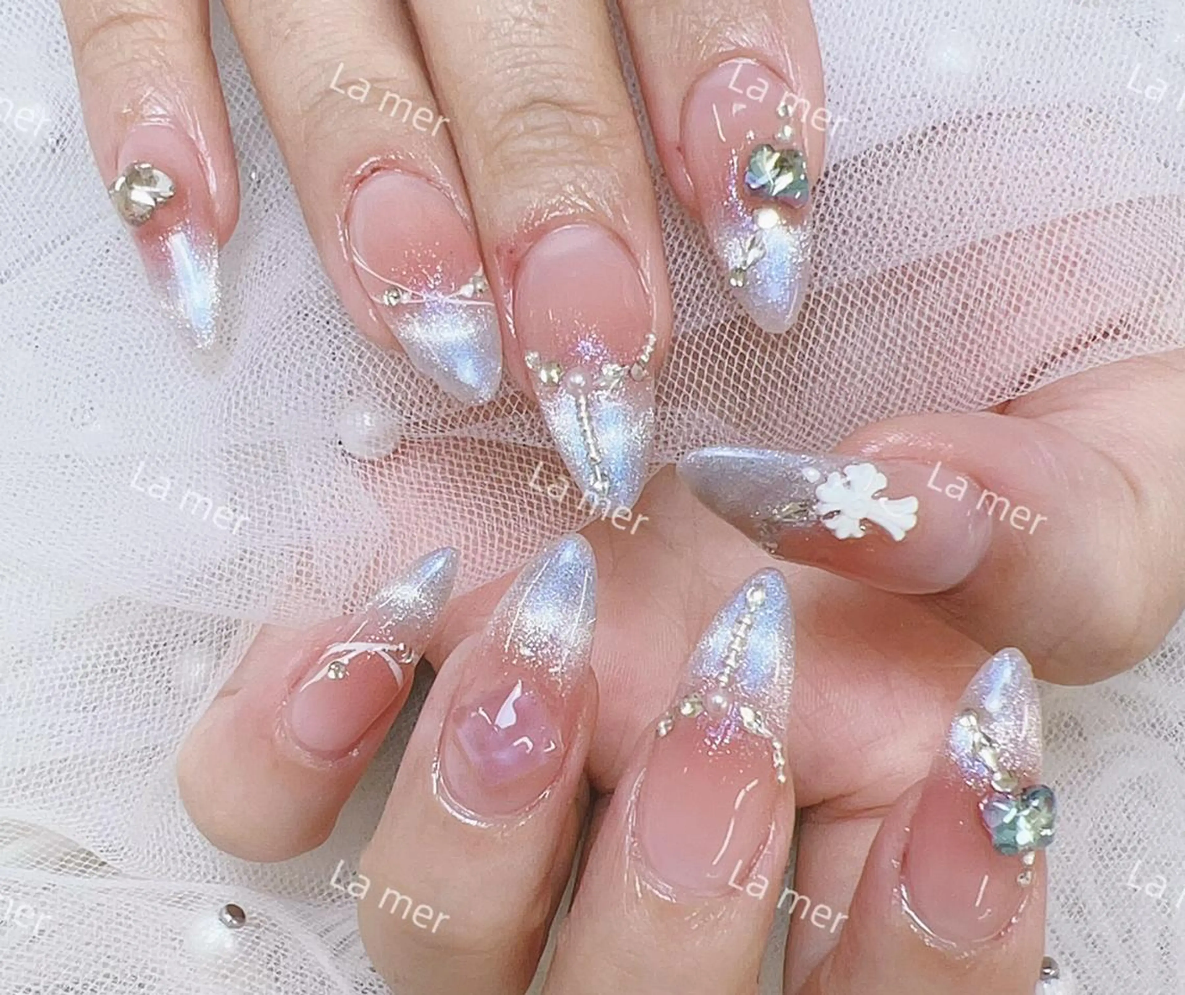 ネイル Merit メリット_のネイルデザイン