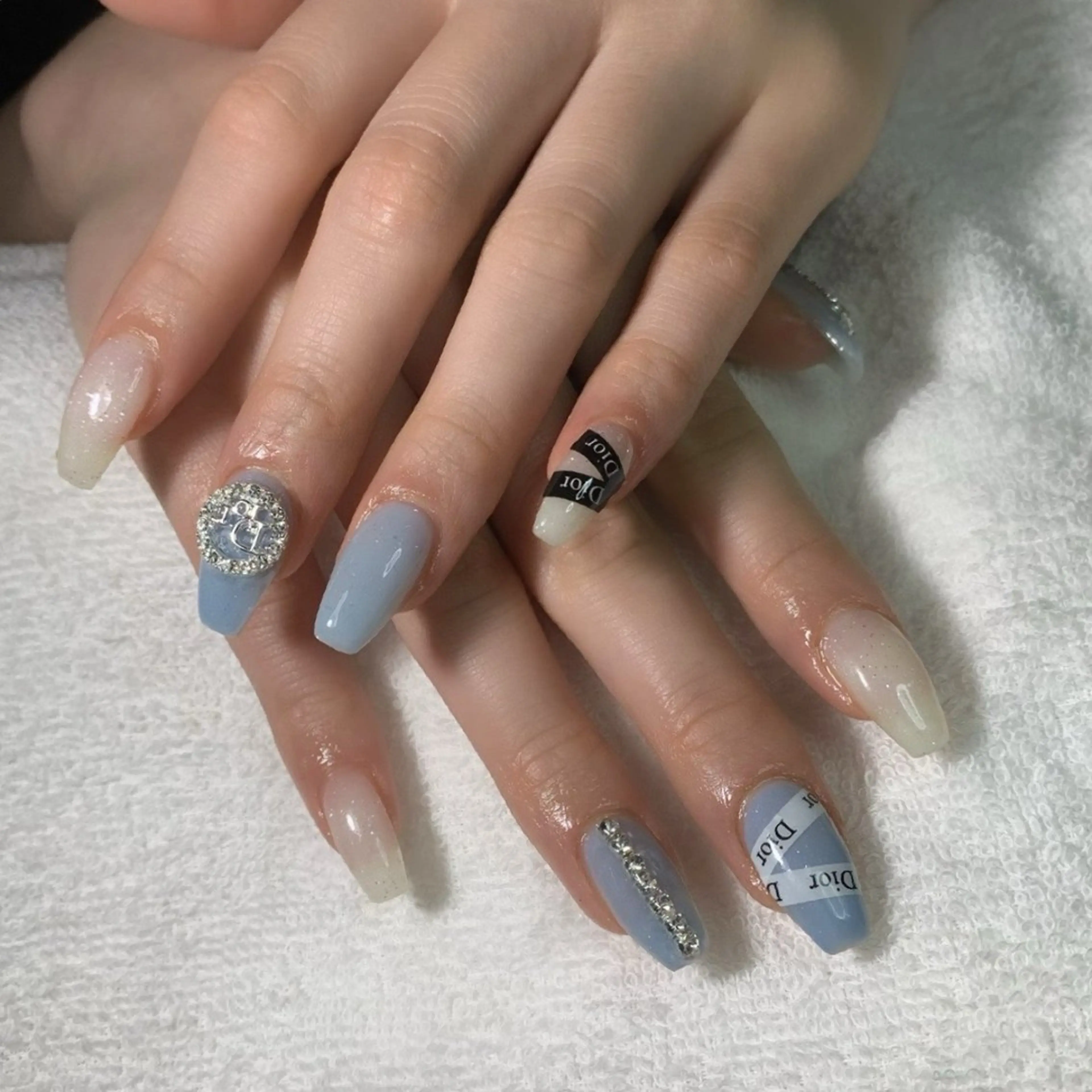 ネイル ハンドネイル フットネイル MHR nailのネイルデザイン