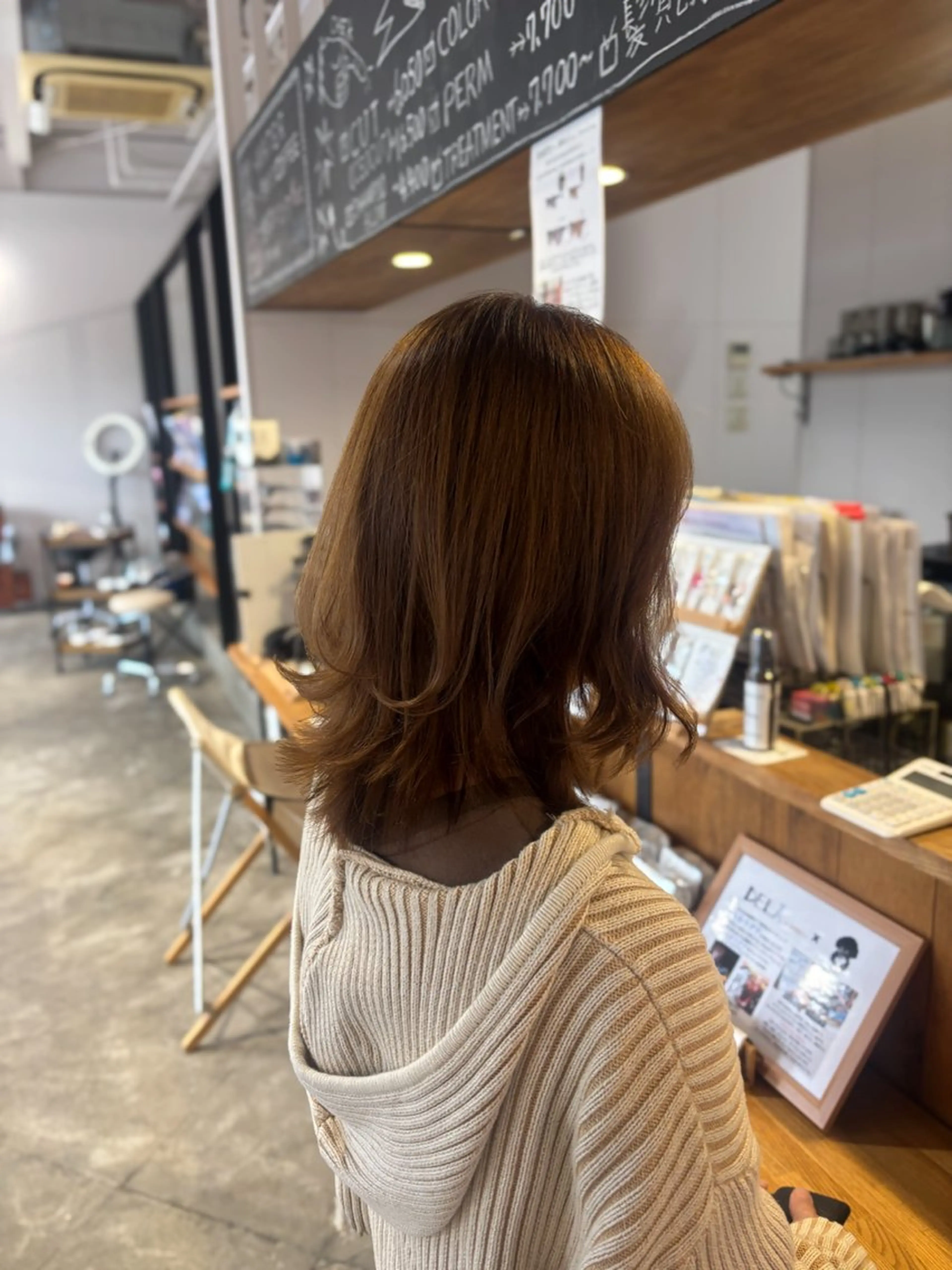 ミディアム レイヤーカット カット DELA  by afloat所属・はっとり ななせのヘアスタイル