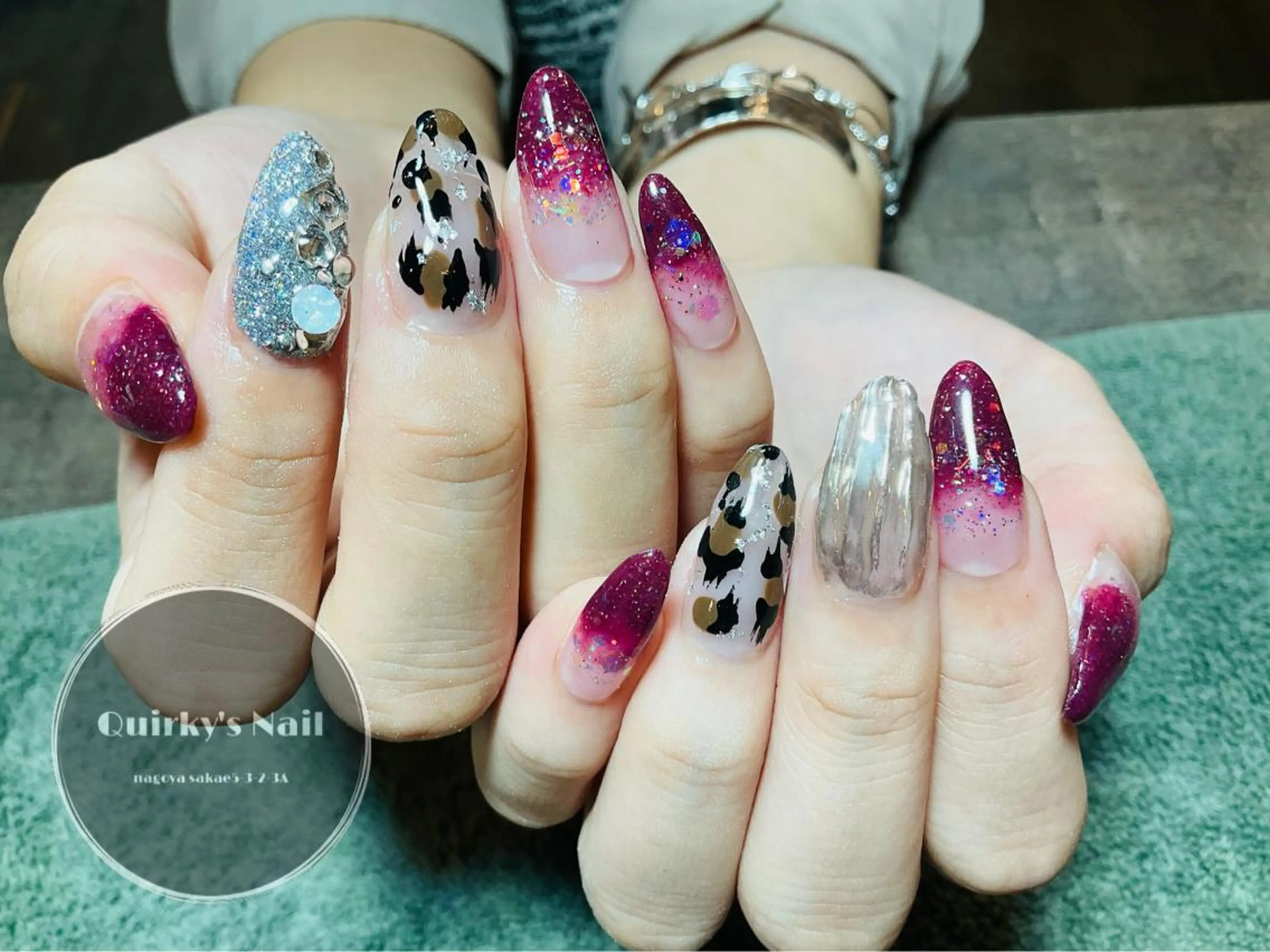 ネイル アニマル柄 Quirky's Nail【栄店】のネイルデザイン