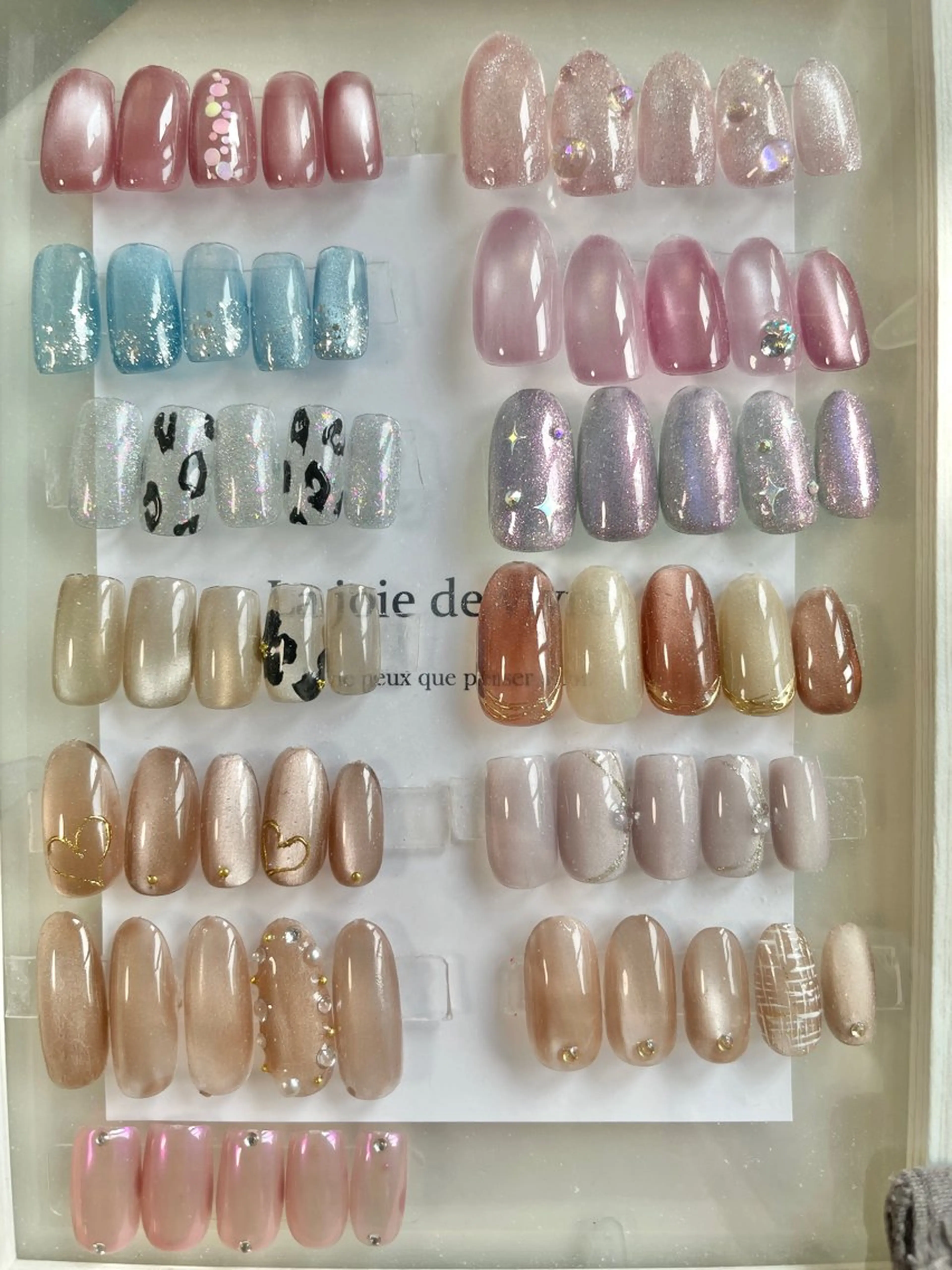 ネイル IRY nail 黒須莉奈のネイルデザイン