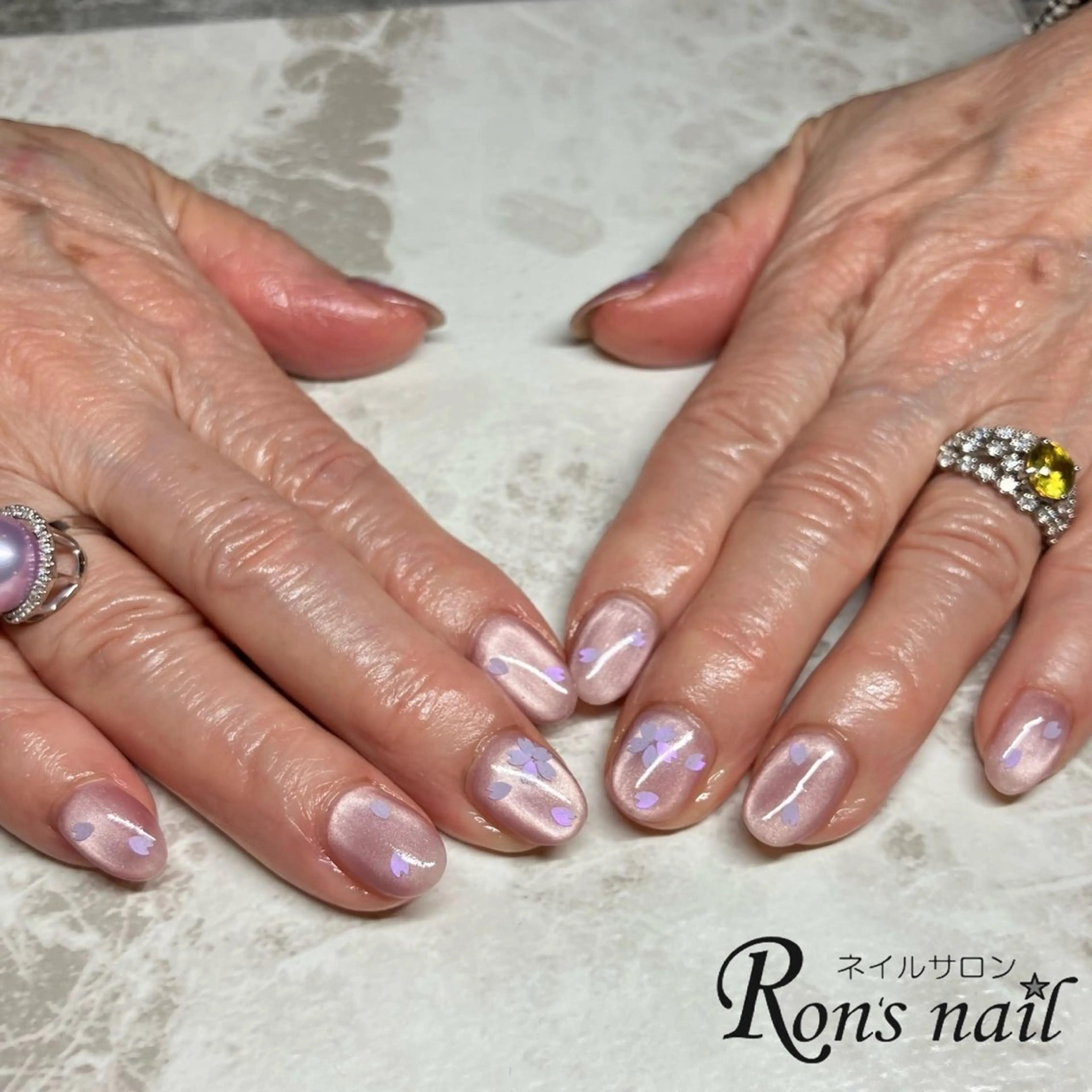 ネイル 桜ネイル ホログラムネイル マグネットネイル マグネットワンカラー ワンカラーネイル Ron's nail 笹岡のネイルデザイン