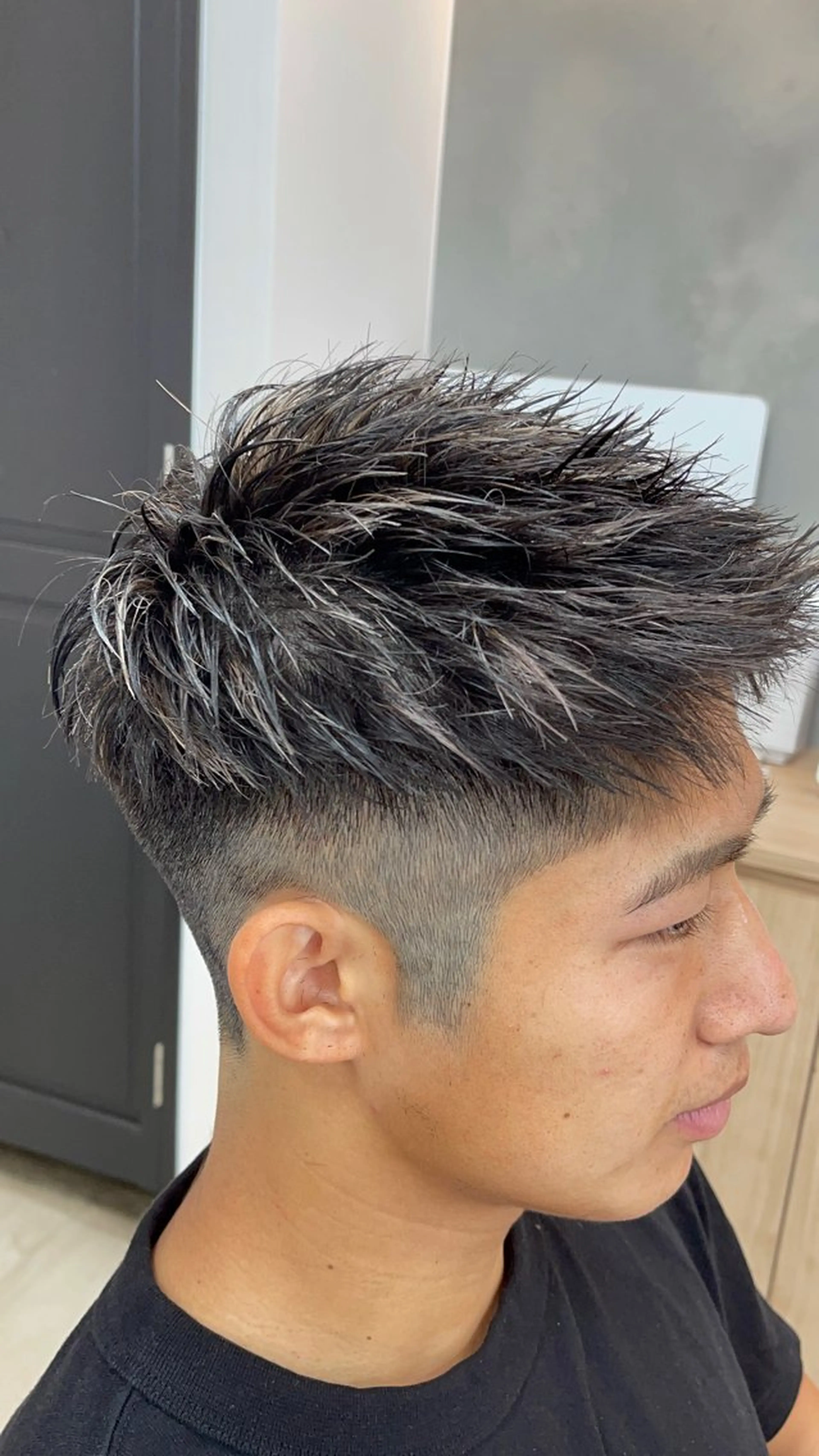 カラー メンズ メンズメッシュ メッシュ カット ヘアカラー パーマ 🫧似合わせカット 立川TOSHIKIのヘアスタイル