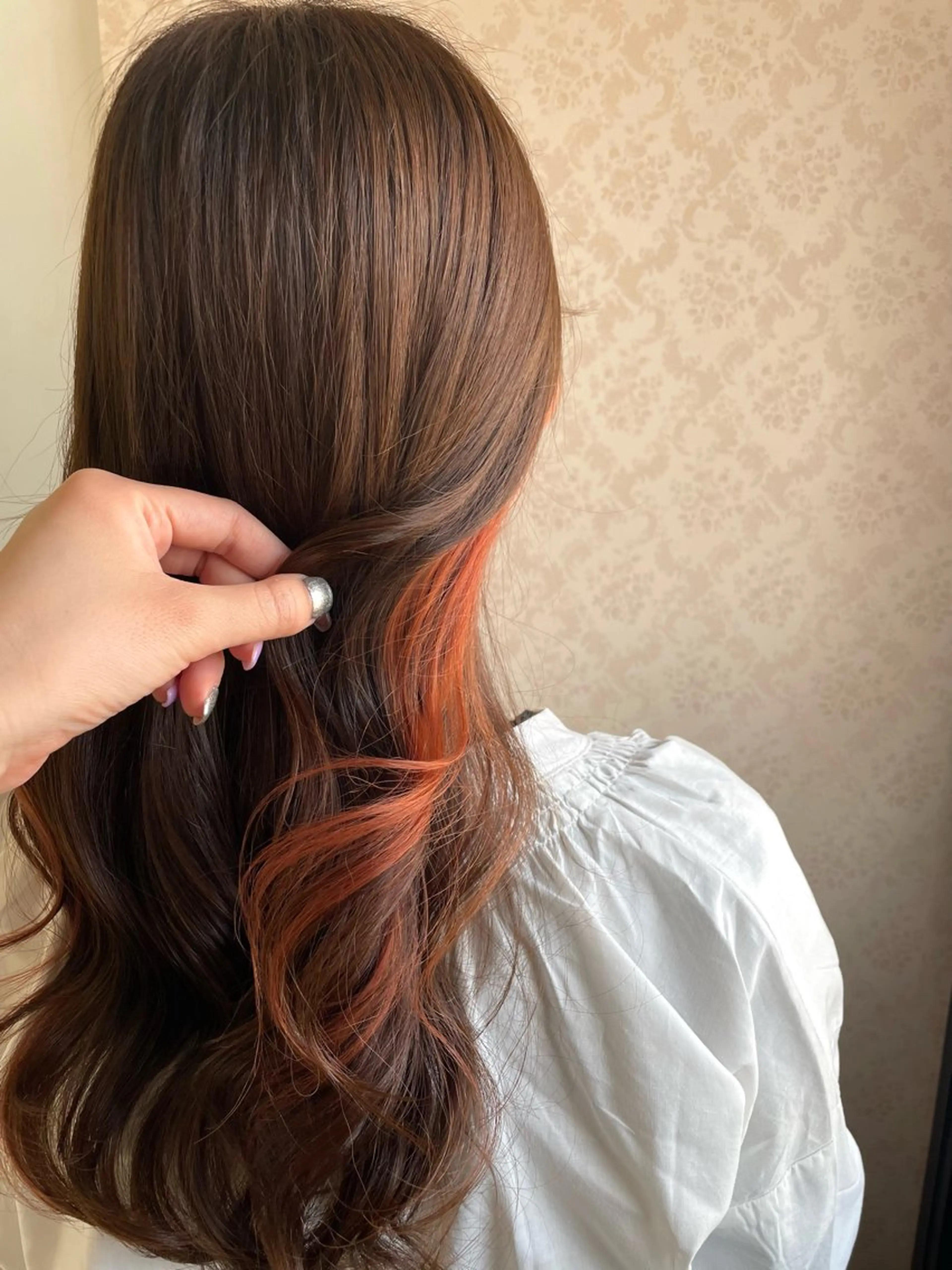 ロング カラー ヒヨシ ルナのヘアスタイル