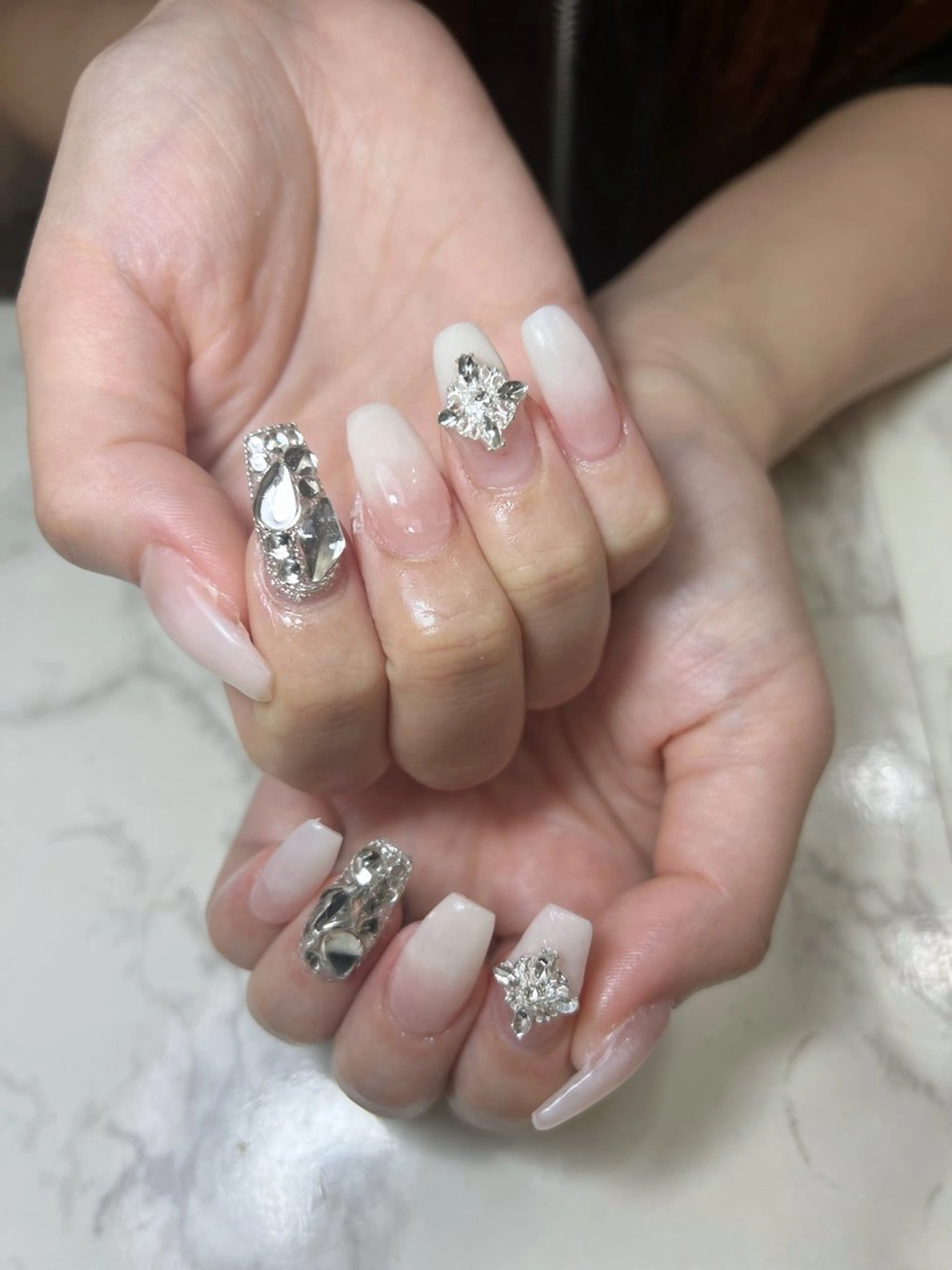 ネイル ハンドネイル Garnet nailのネイルデザイン