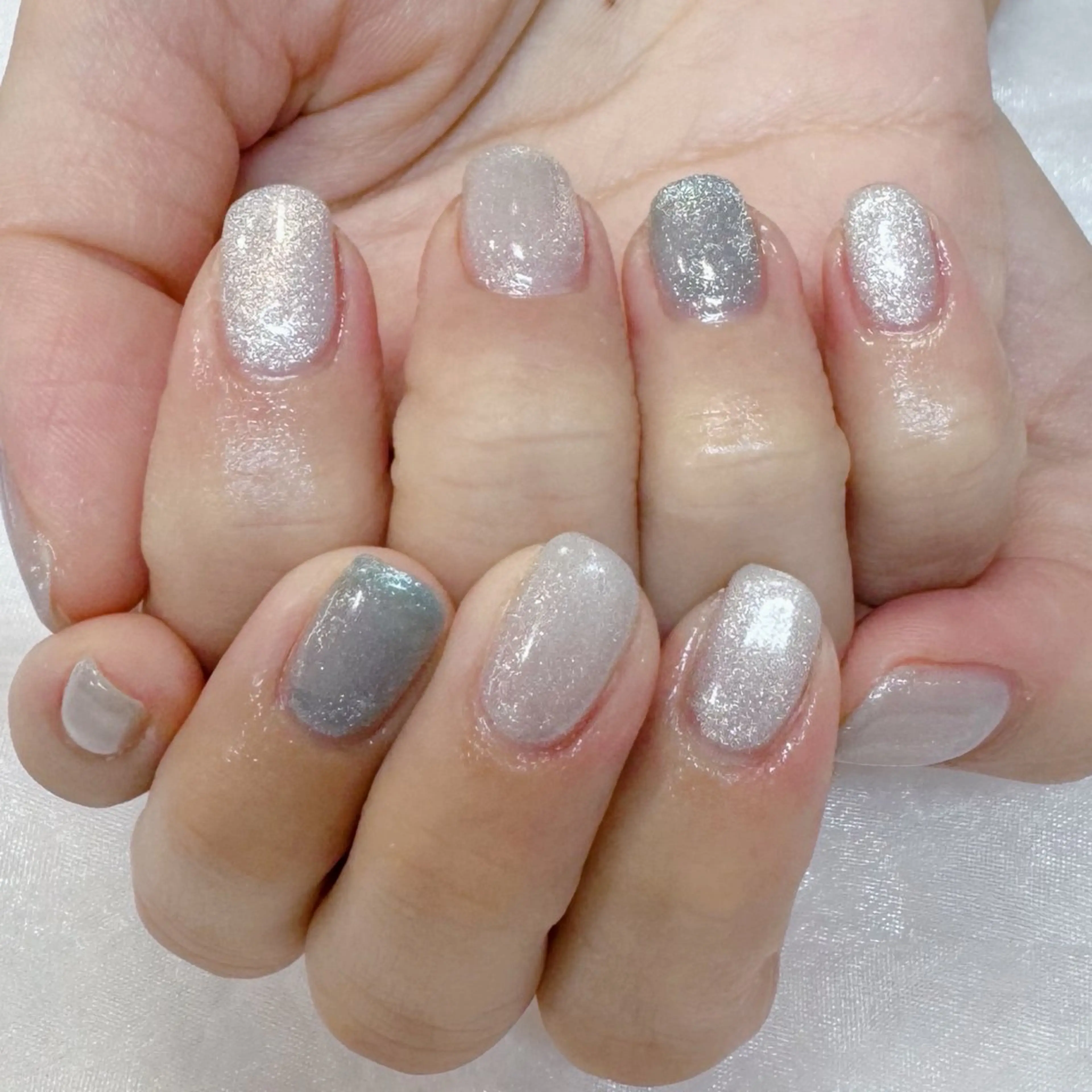 ネイル キラキラネイル マグネットネイル オフィスネイル maruyasu. yのネイルデザイン