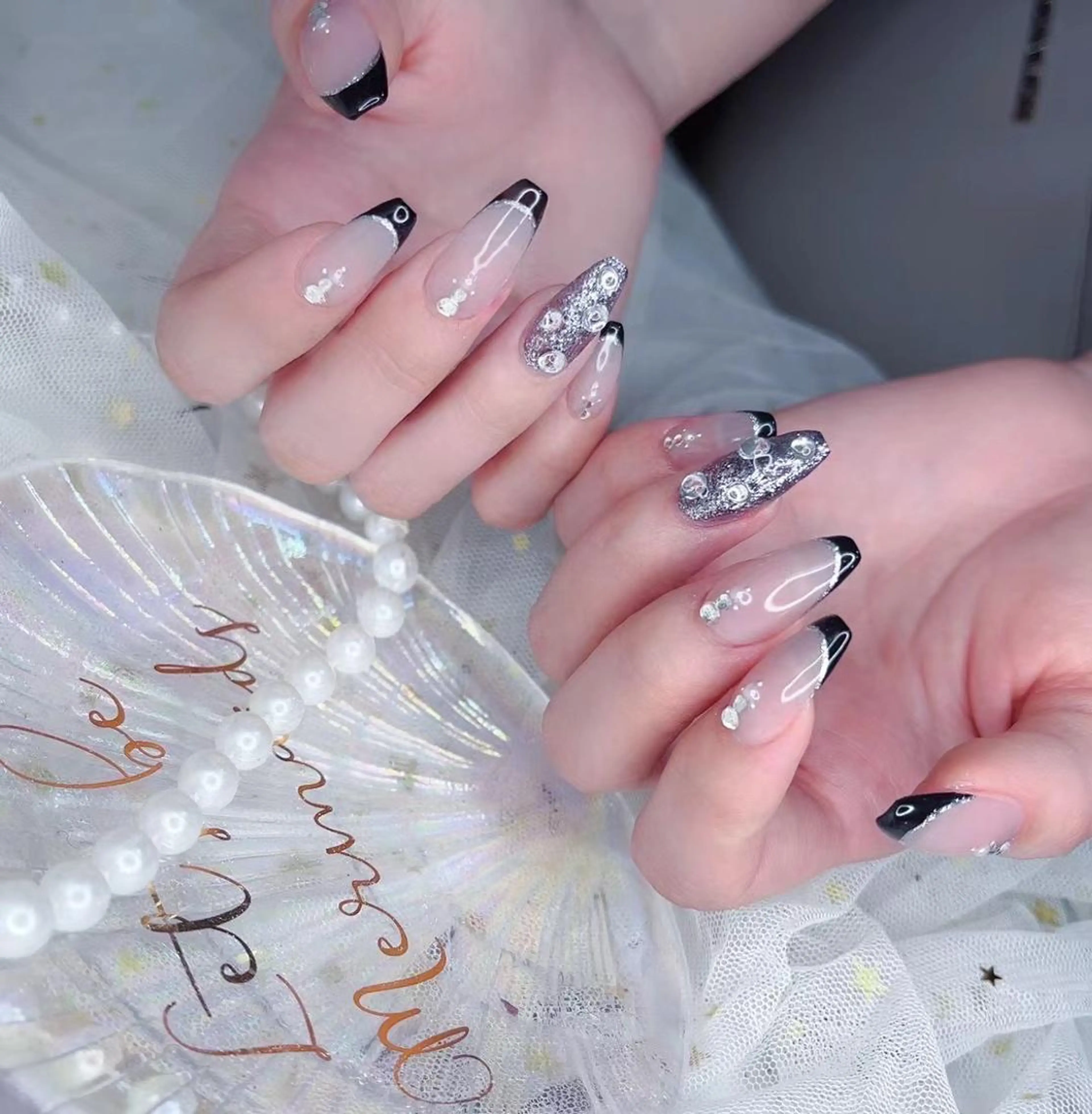 ネイル ダブルフレンチ フレンチネイル ラメ(グリッター) Babarla Nailのネイルデザイン