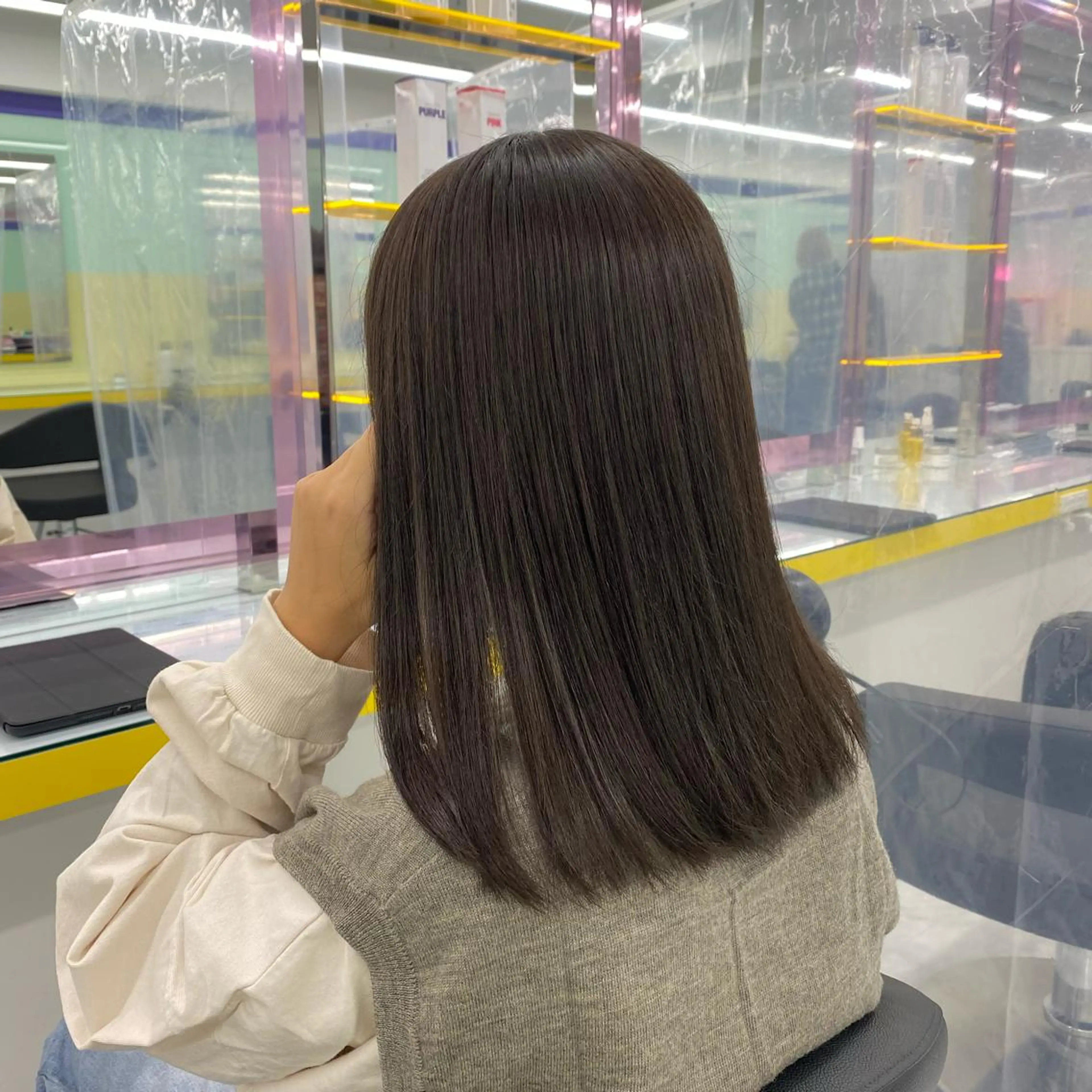 セミロング カラー ヘアアレンジ ヘアカラー トリートメント GOTODAY shair salon 横浜mare店所属・透明感抜群カラー mai🍑♡のヘアスタイル