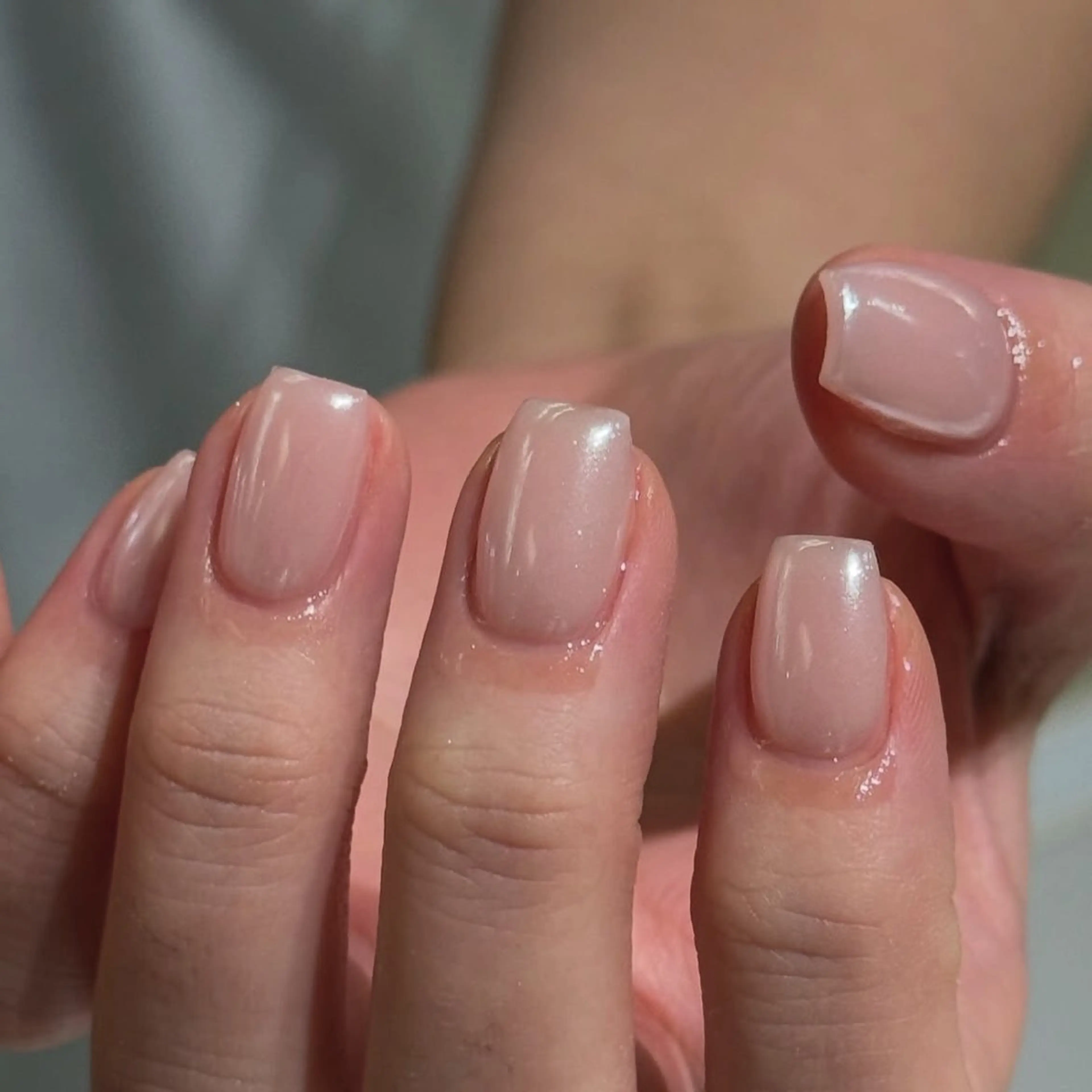 ネイル シンプルネイル ハンドネイル Lumi de nails所属・Lumi de nailsのネイルデザイン