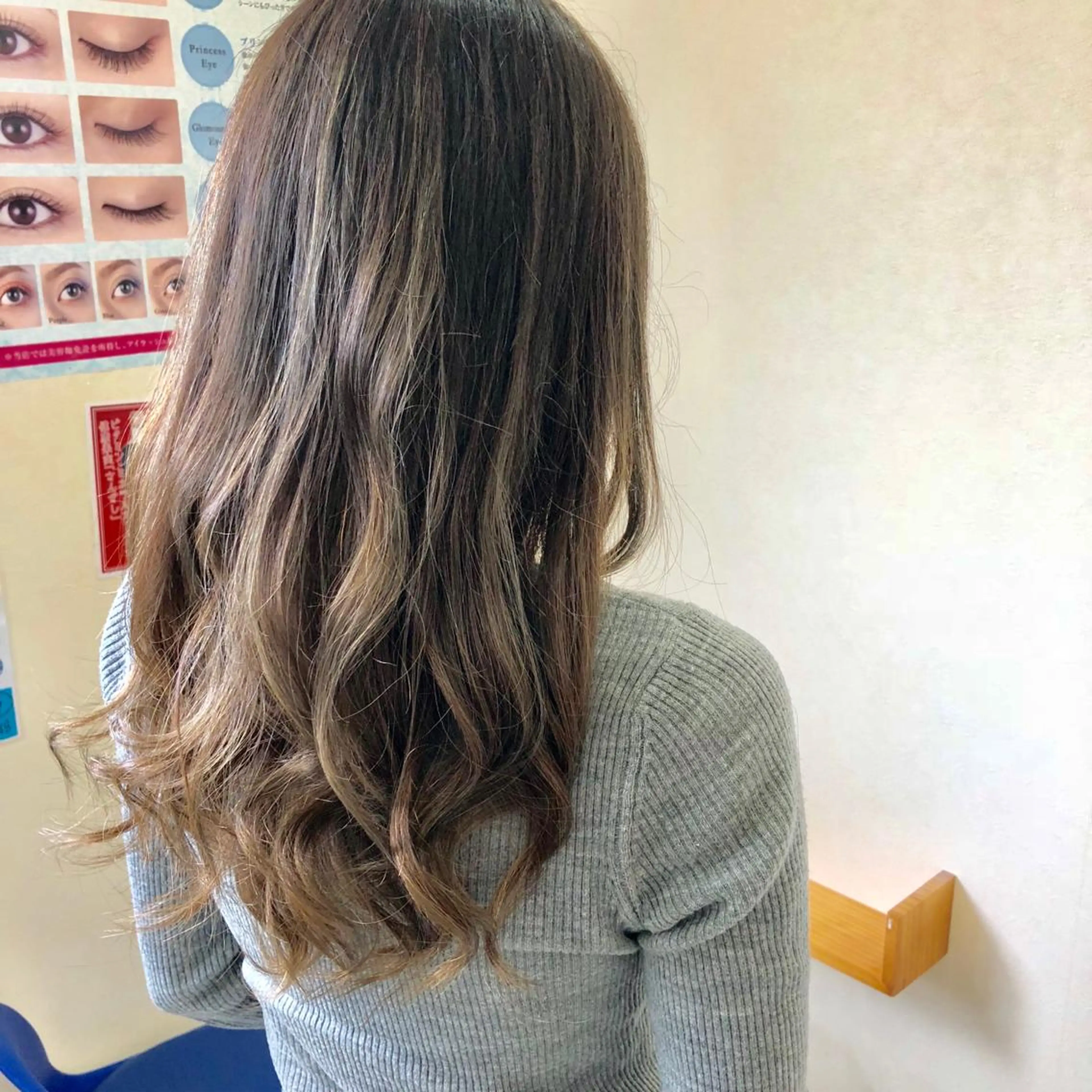 カラー 牧野 佳樹のヘアスタイル