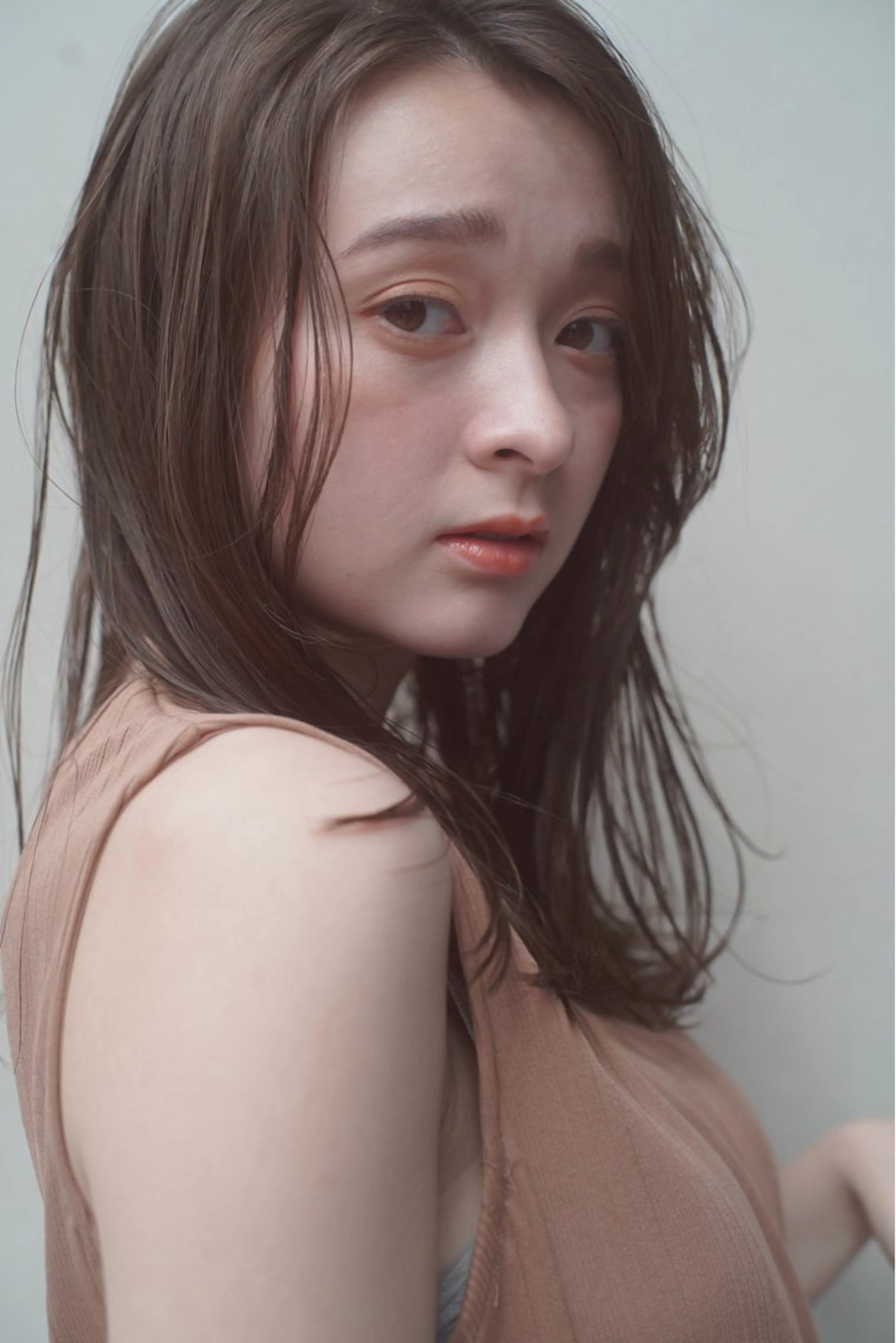 ロング カラー アディクシーカラー バレイヤージュ ブリーチ デザインカラー ダブルカラー 色気レイヤーカット 大和健生のヘアスタイル