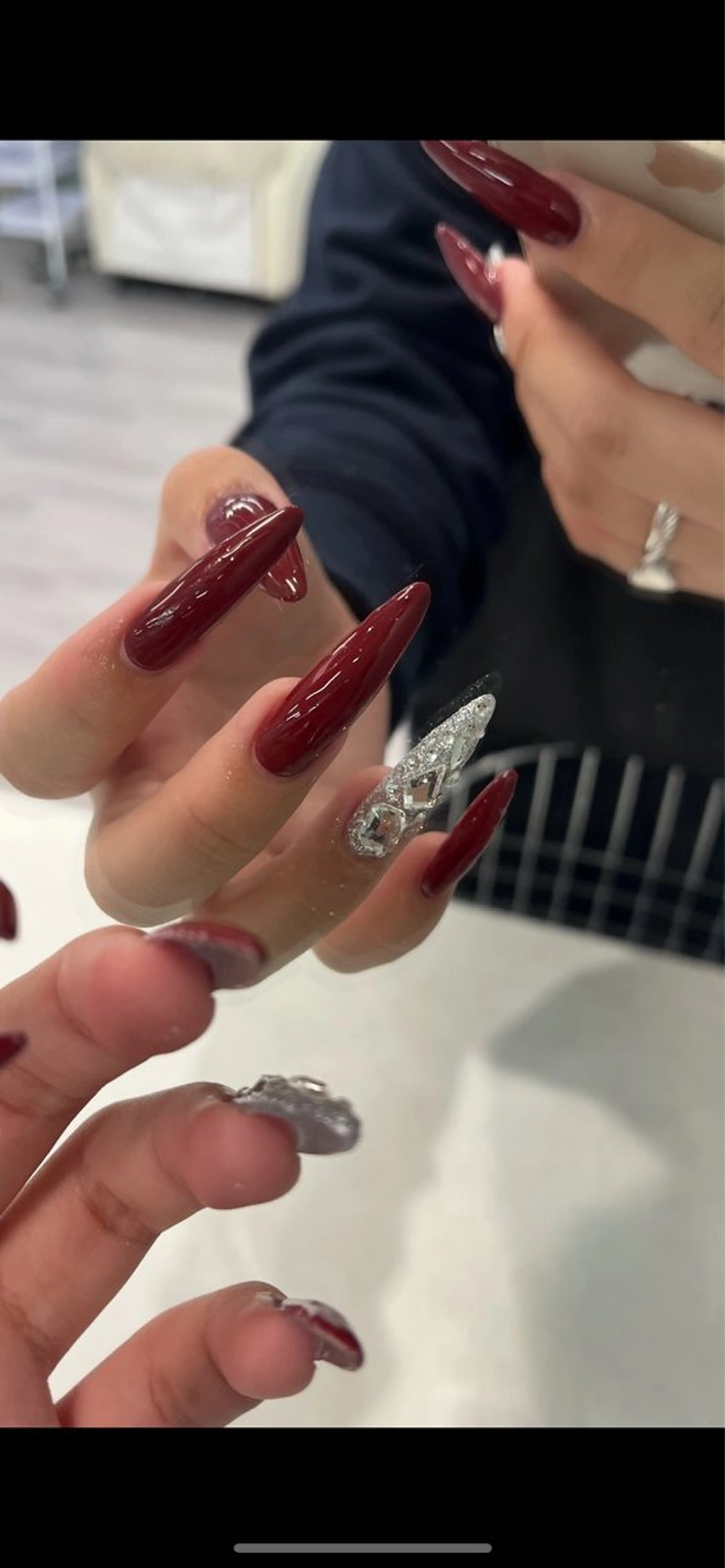 ネイル ボルドー 冬ネイル ハンドネイル eight nail 春菜のネイルデザイン