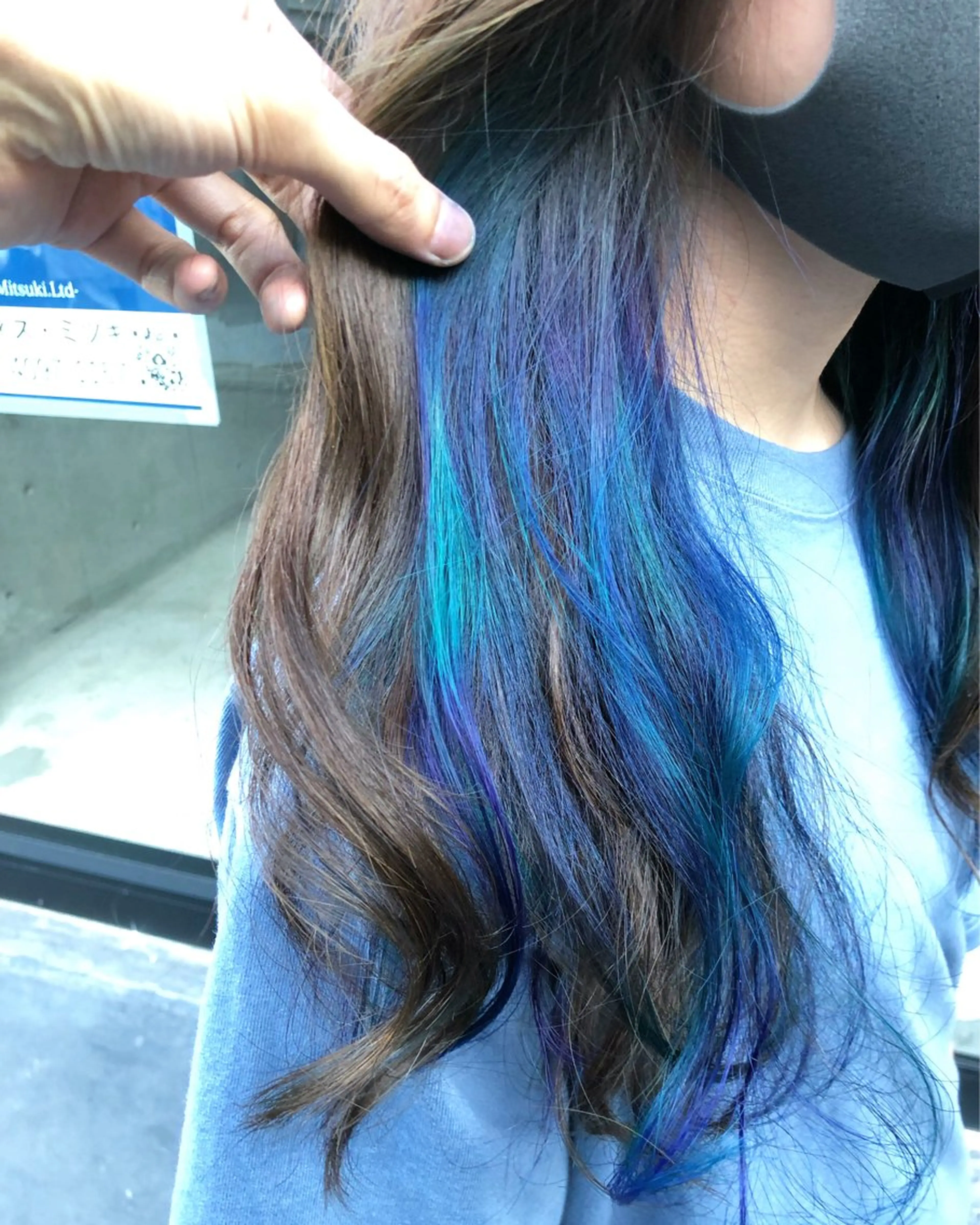 セミロング カラー ブリーチ ユニコーンカラー カット ヘアカラー トリートメント 原宿サロン代表 デザインカラー伊藤卓のヘアスタイル