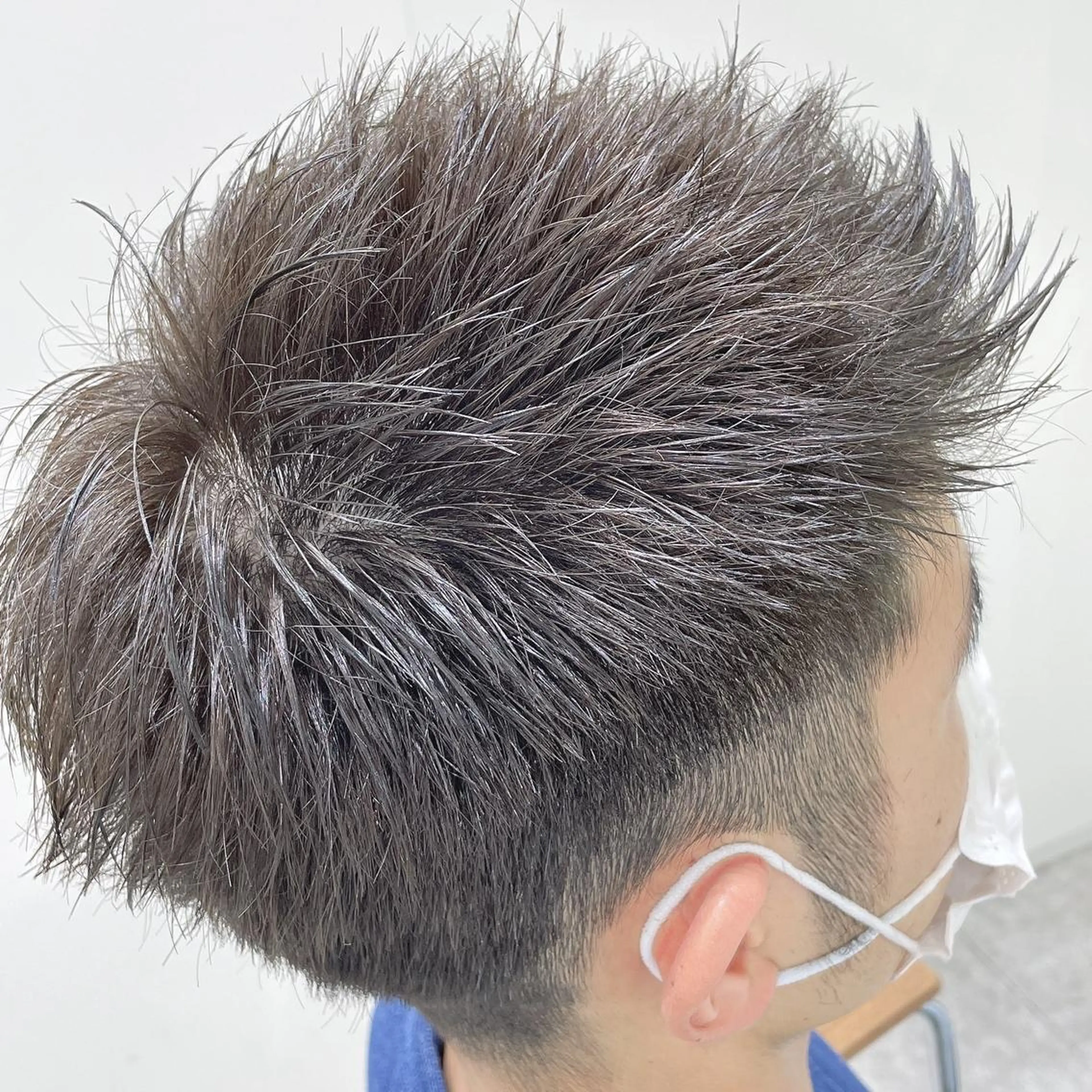 ショート カット 三谷 直哉のヘアスタイル