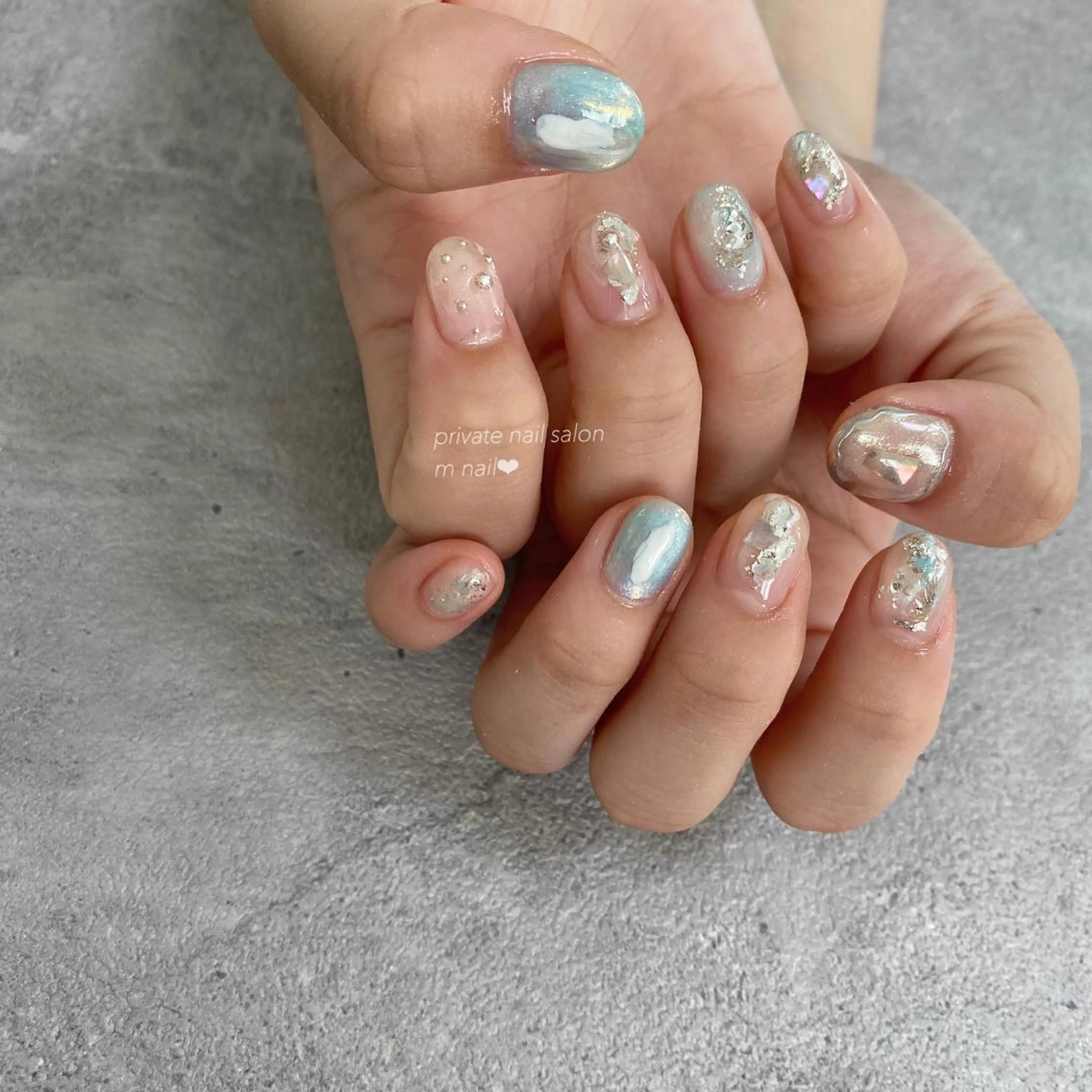 ネイル ブルー シルバー ハンドネイル 小河原 舞のネイルデザイン