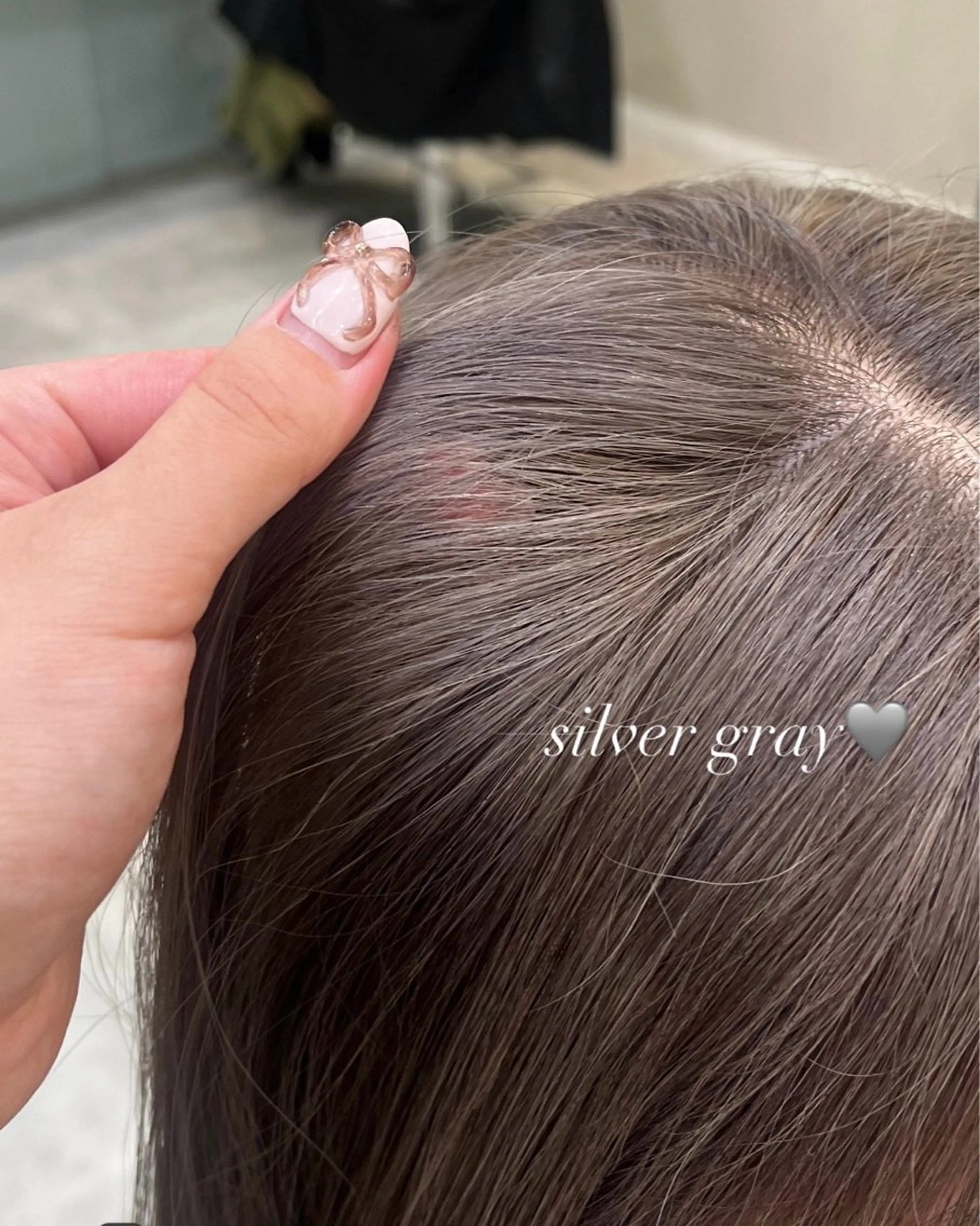 ロング ロング ヘアカラー 𝑴𝑰𝑯𝑶 ／ワンホンヘアのヘアスタイル
