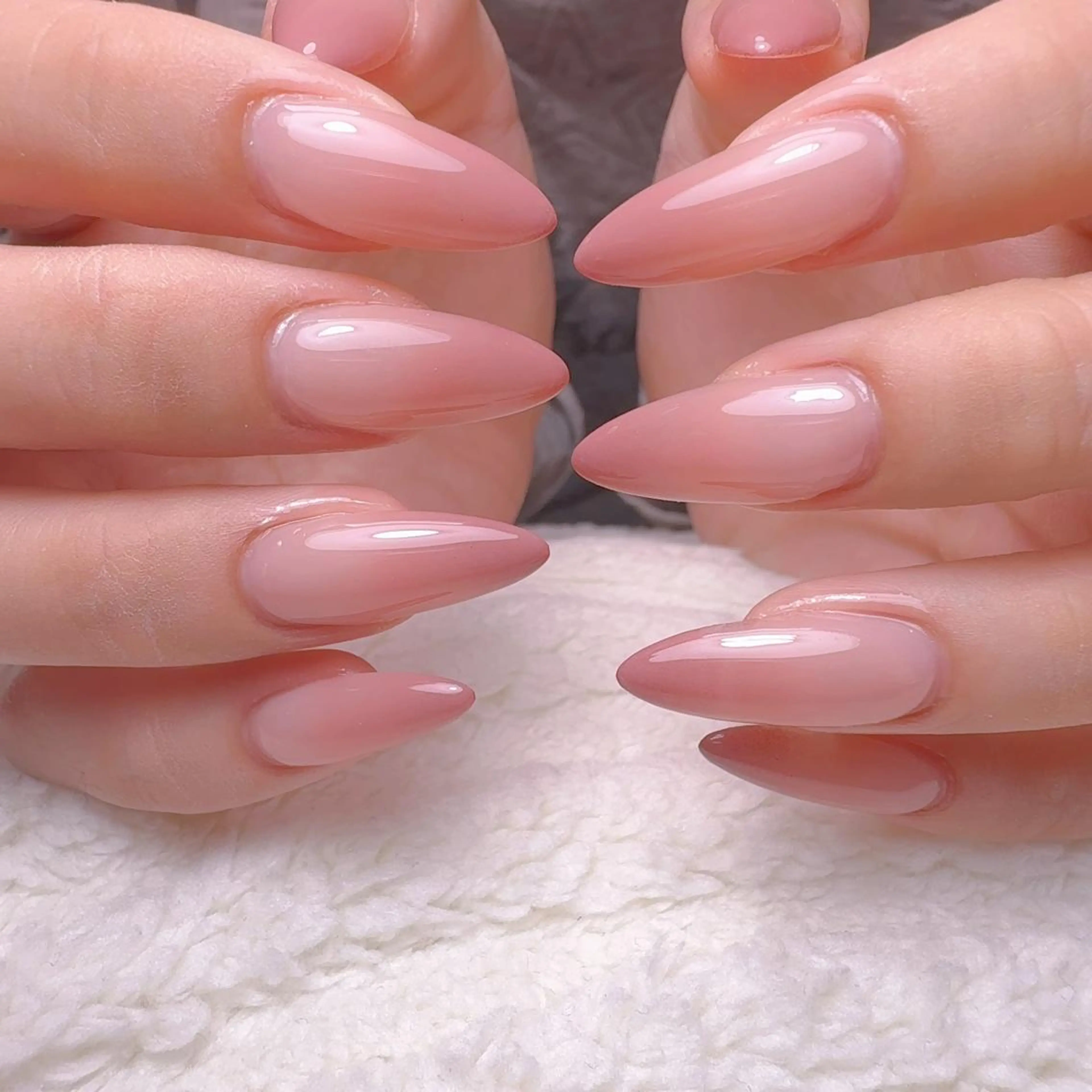 ネイル グラデーション ハンドネイル cat‘s nail🐈‍⬛のネイルデザイン