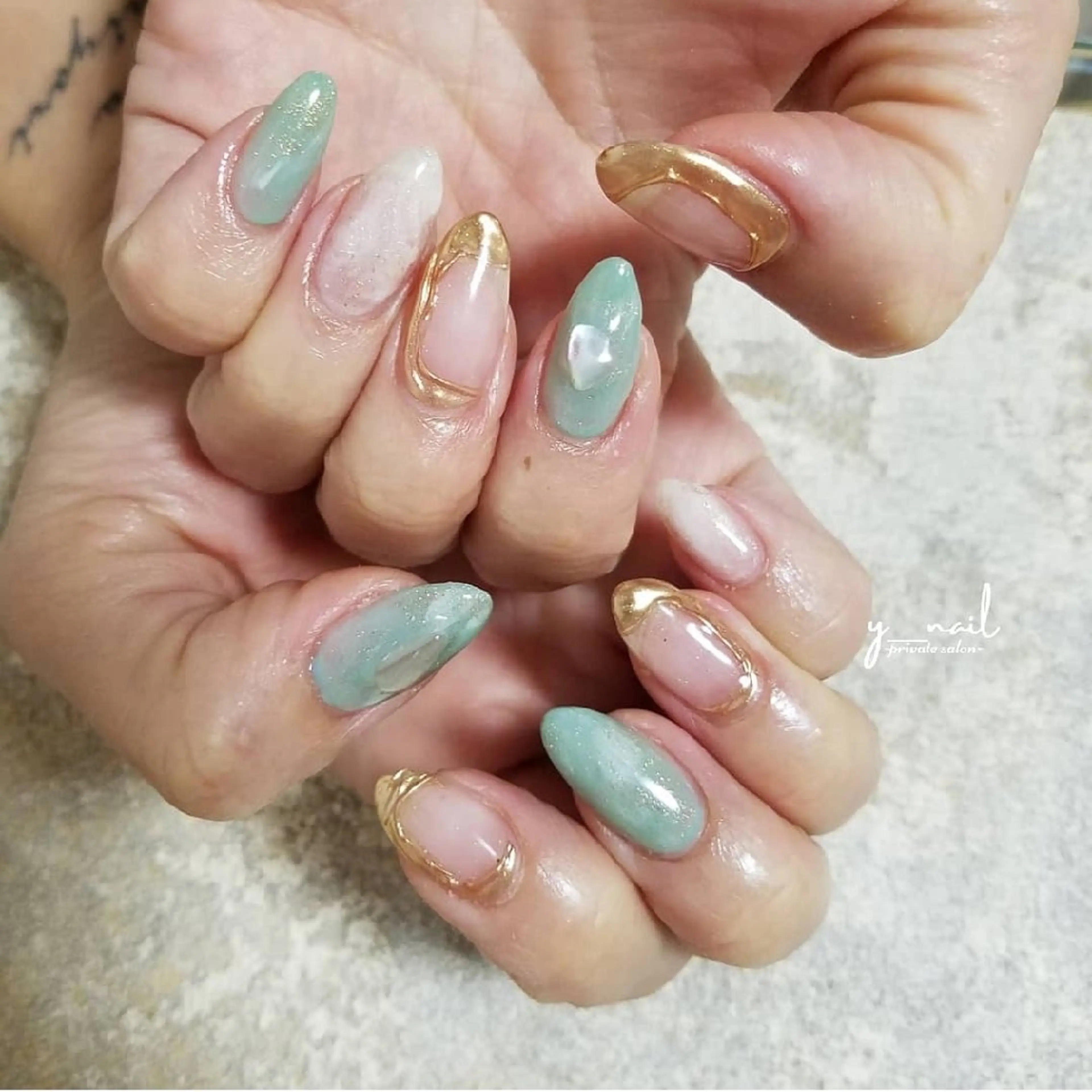 ネイル y ___nailのネイルデザイン