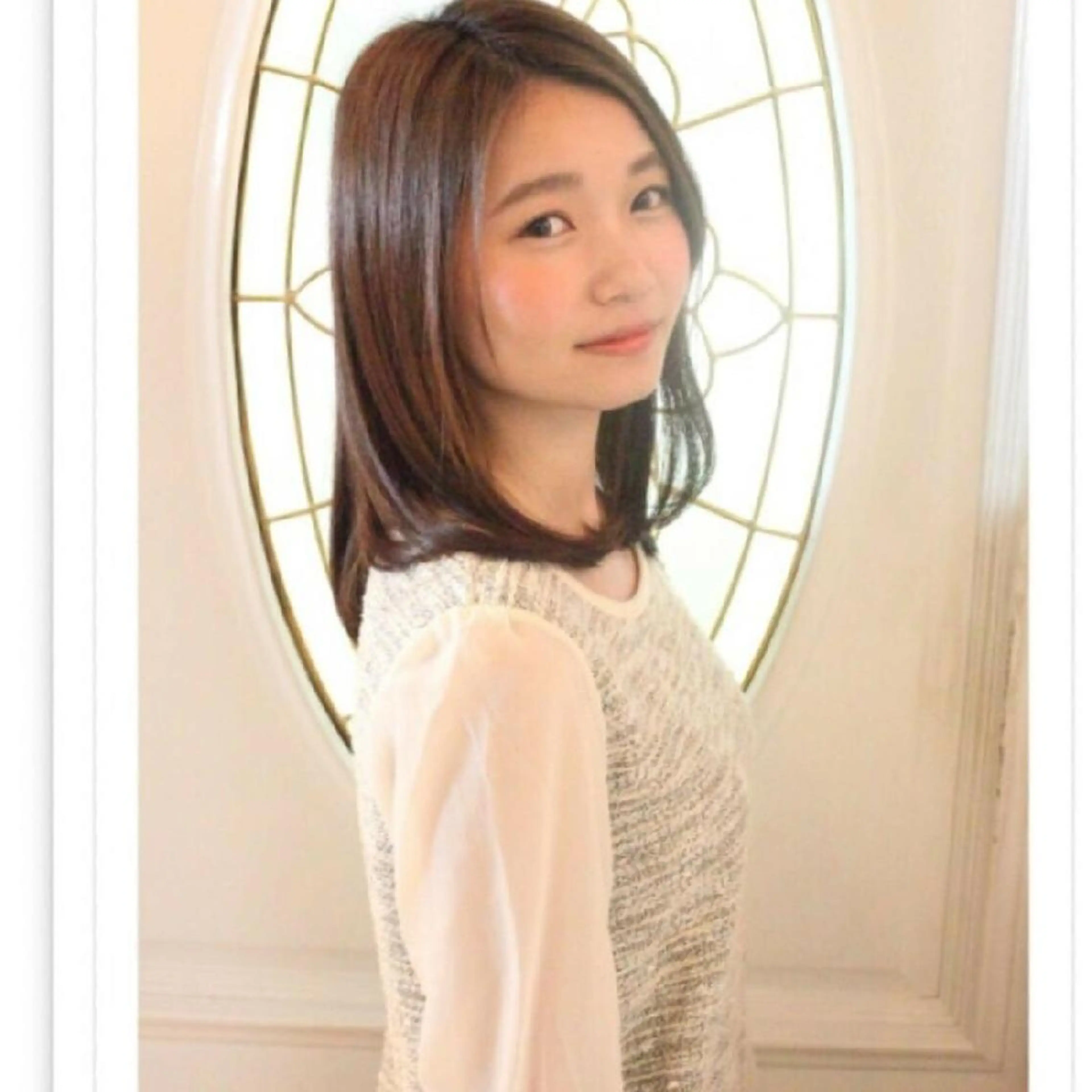 セミロング SALOWIN神宮前五丁目店所属・🇰🇷韓国風艶髪✨ 髪質改善 倉岡しおんのヘアスタイル