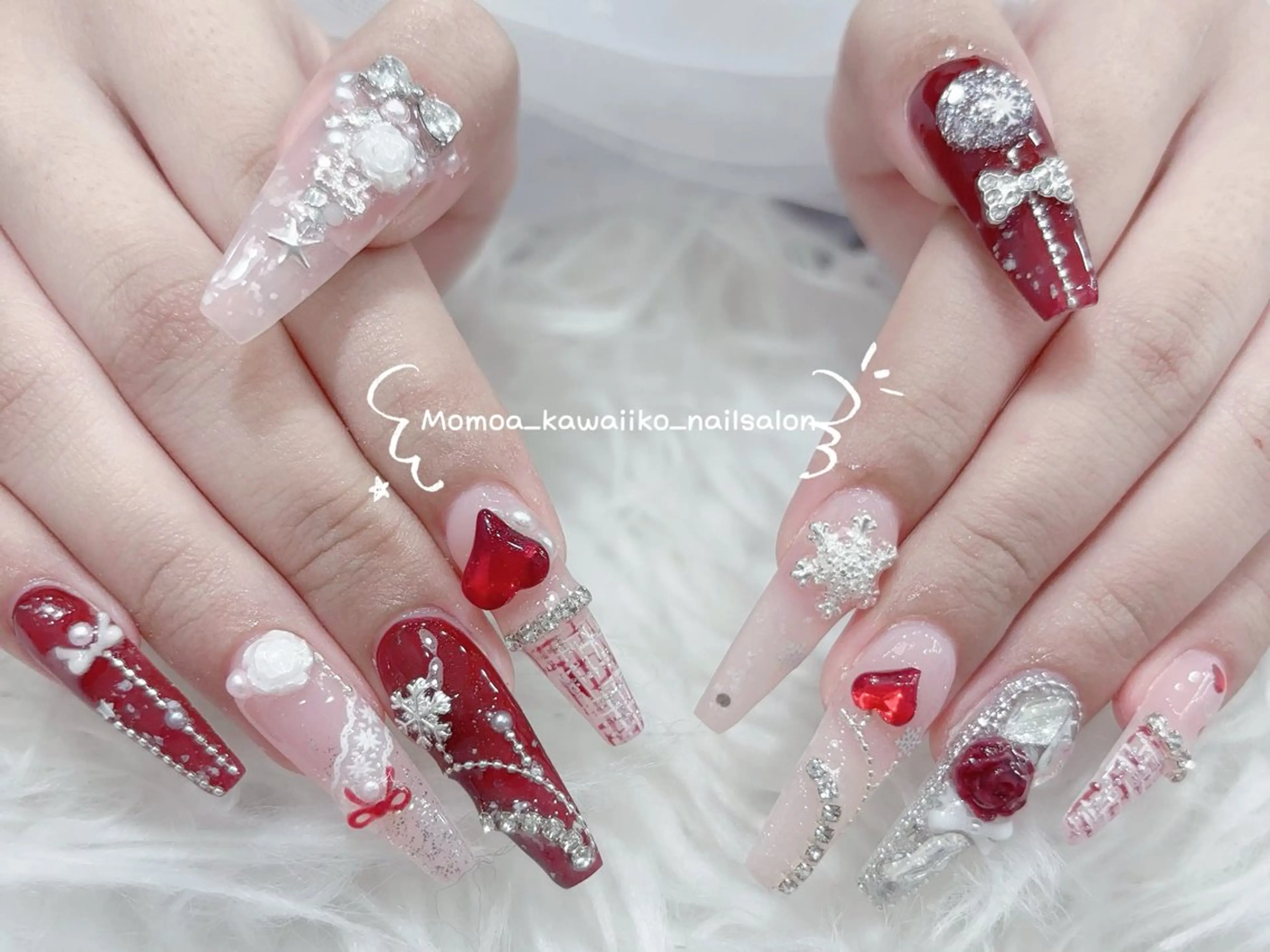 ネイル 成人式 ロングネイル マグネットネイル 大理石ネイル(マーブル) リボン ハンドネイル MoMoA Nail ネイル長さ出し専門店のネイルデザイン