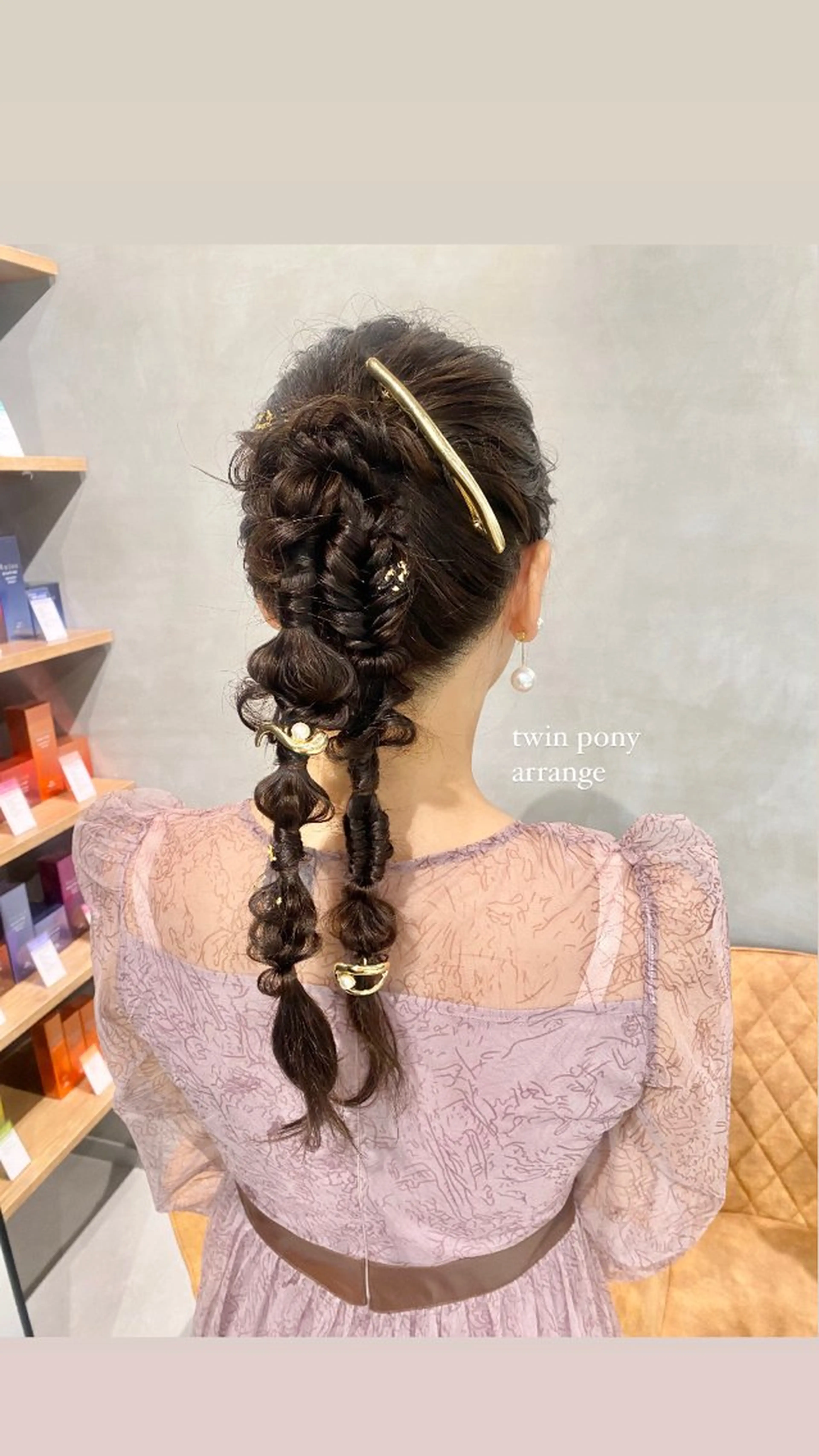 ヘアアレンジ ヘアセット 透けるベージュ/ 艶カラー♡のヘアスタイル