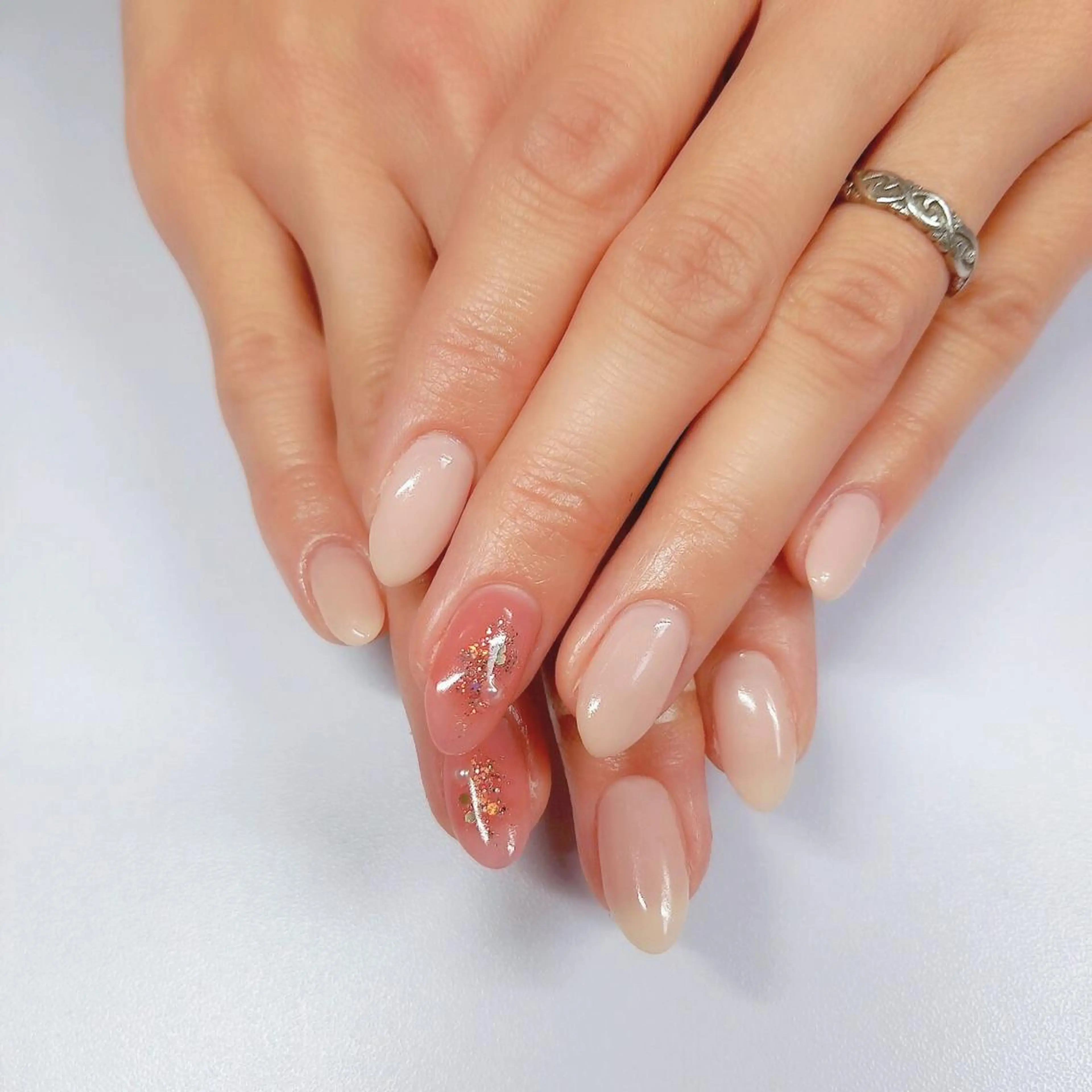 ネイル フットネイル グリーン オフィスネイル ワンカラーネイル Lily Roseスタッフ一同のマツエク・マツパデザイン