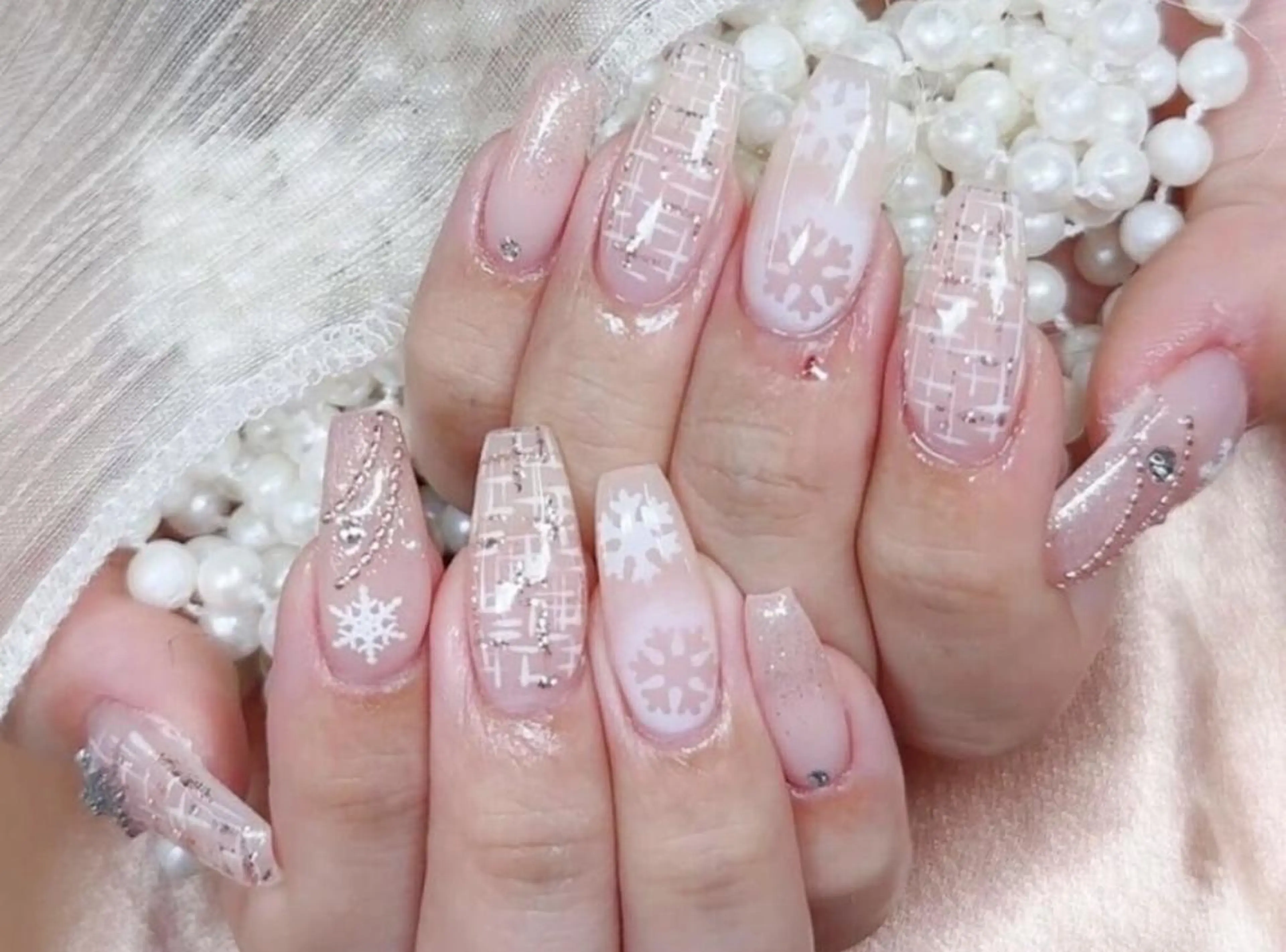 ネイル 🎀彩羽チップ 長さだし専門🎀のネイルデザイン