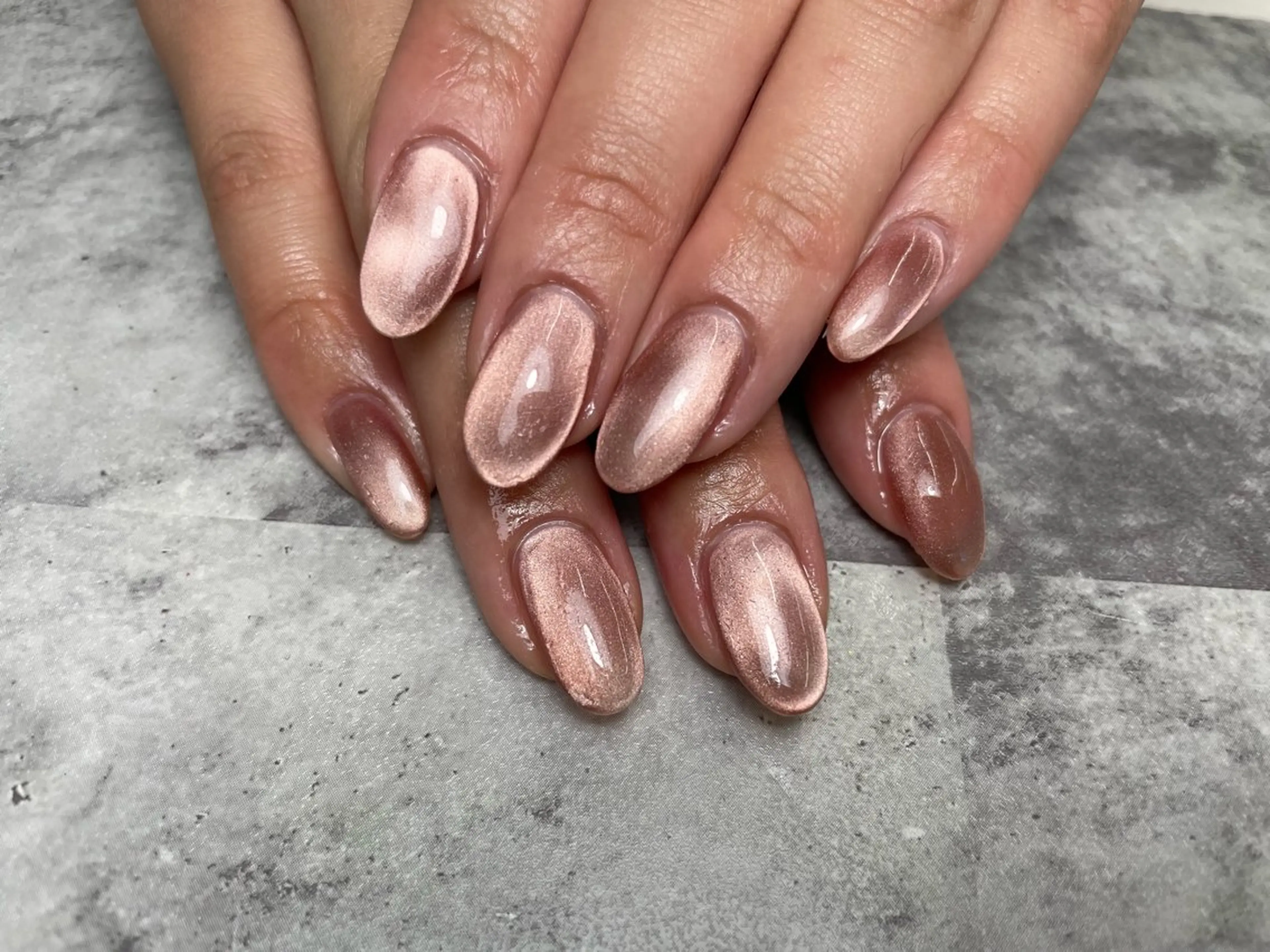 ネイル 長さ出し ジェルネイル マグネットネイル 持ち込み ワンカラーネイル Nail Day 四条烏丸店のマツエク・マツパデザイン