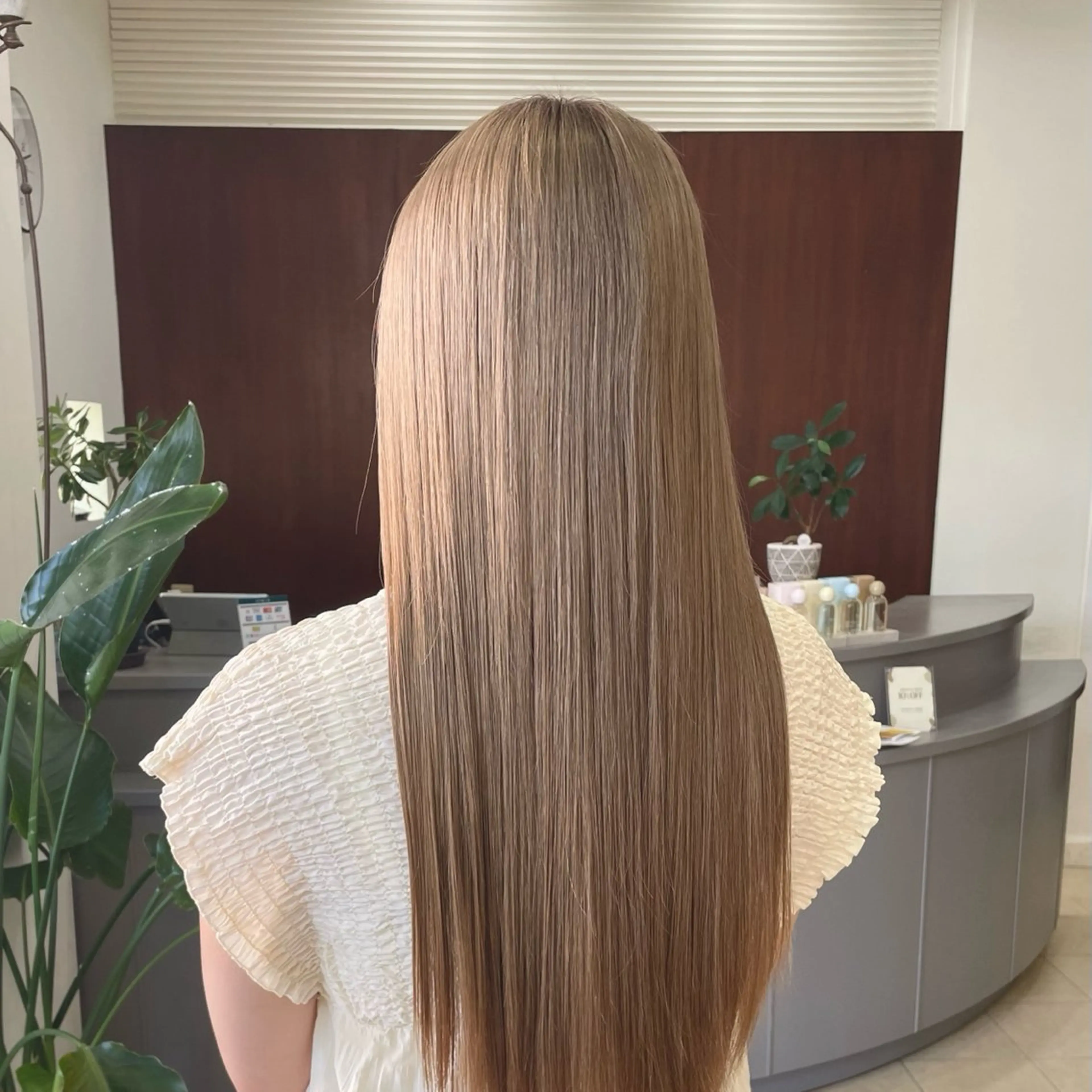 カラー ベージュカラー ブリーチ ヘアカラー alu【アル】 Ayuiのヘアスタイル