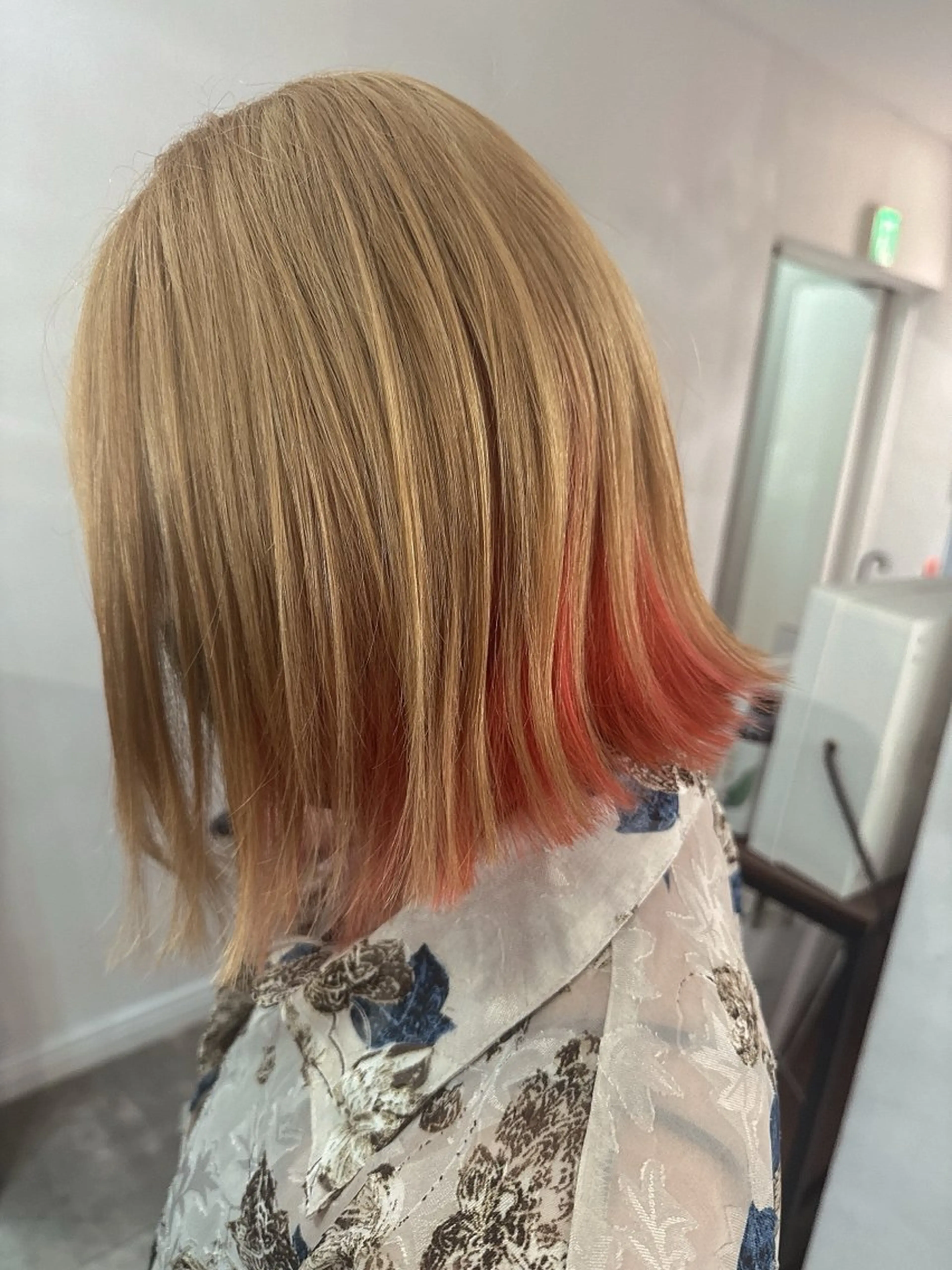 ミディアム ili kousukeのヘアスタイル