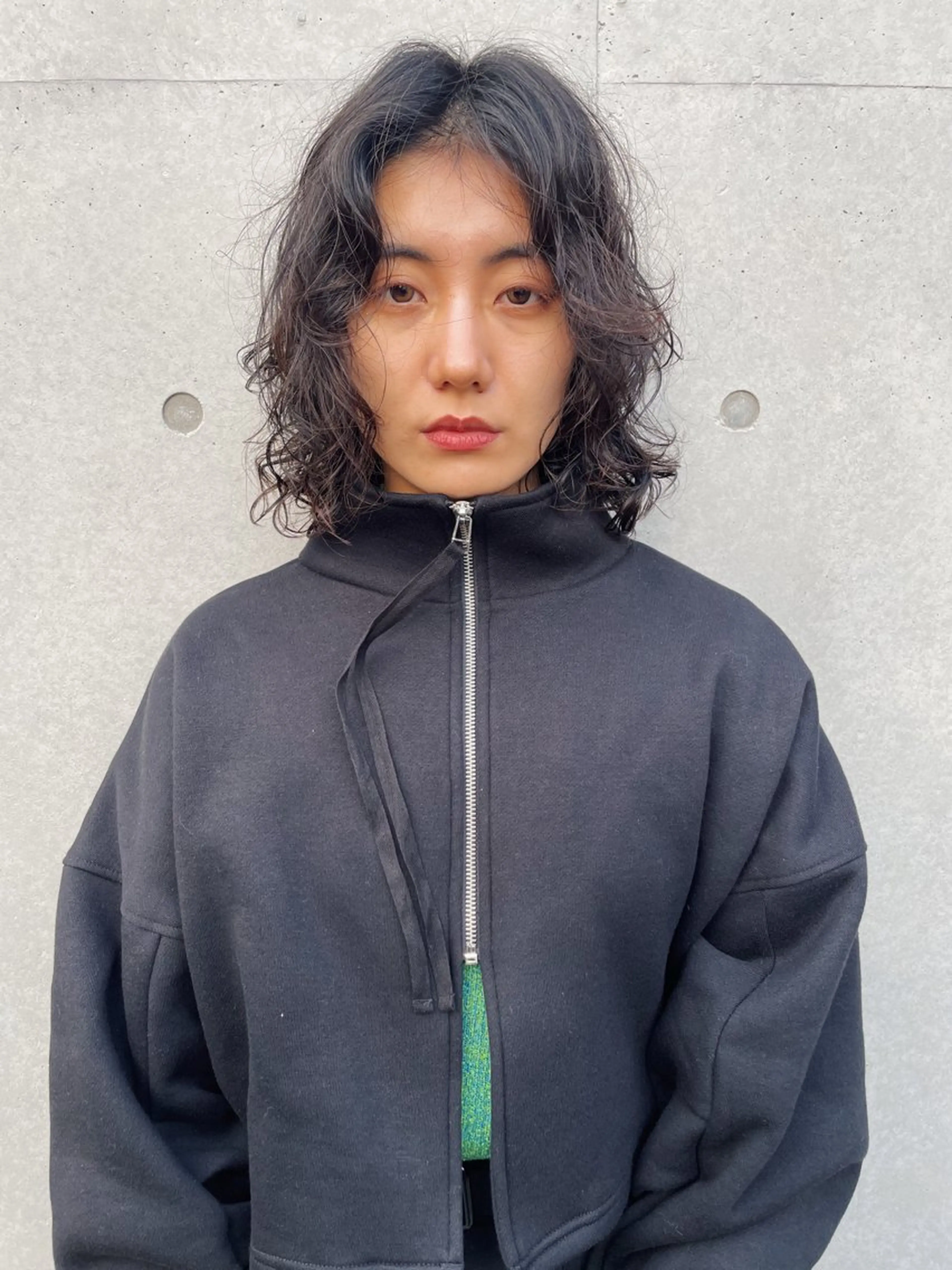 ミディアム パーマ カット パーマ トリートメント センスをお届けします 大谷将生INFPのヘアスタイル