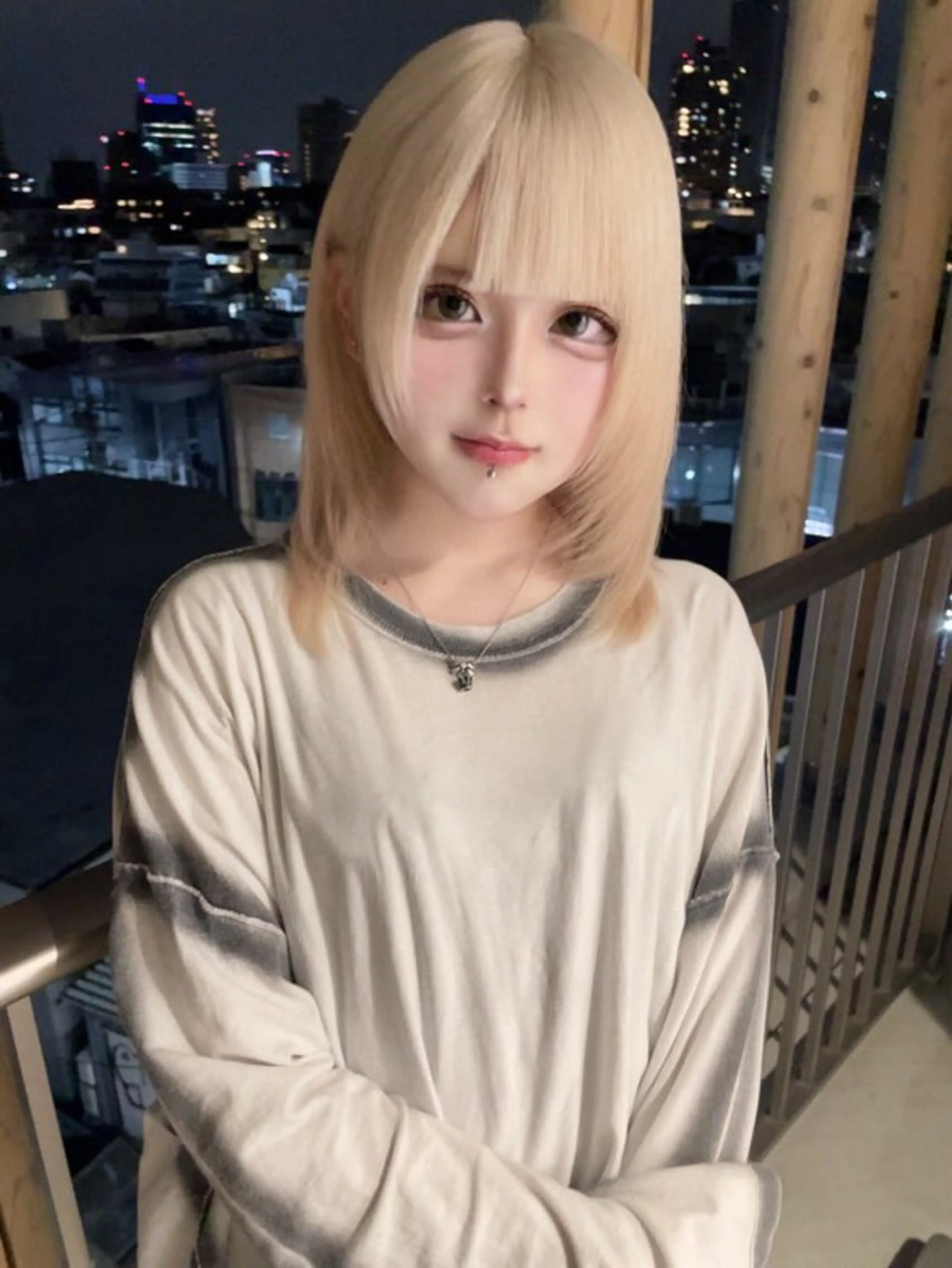 ミディアム ヘアカラー ハイトーン/ピンク カラー/めい🎀のヘアスタイル