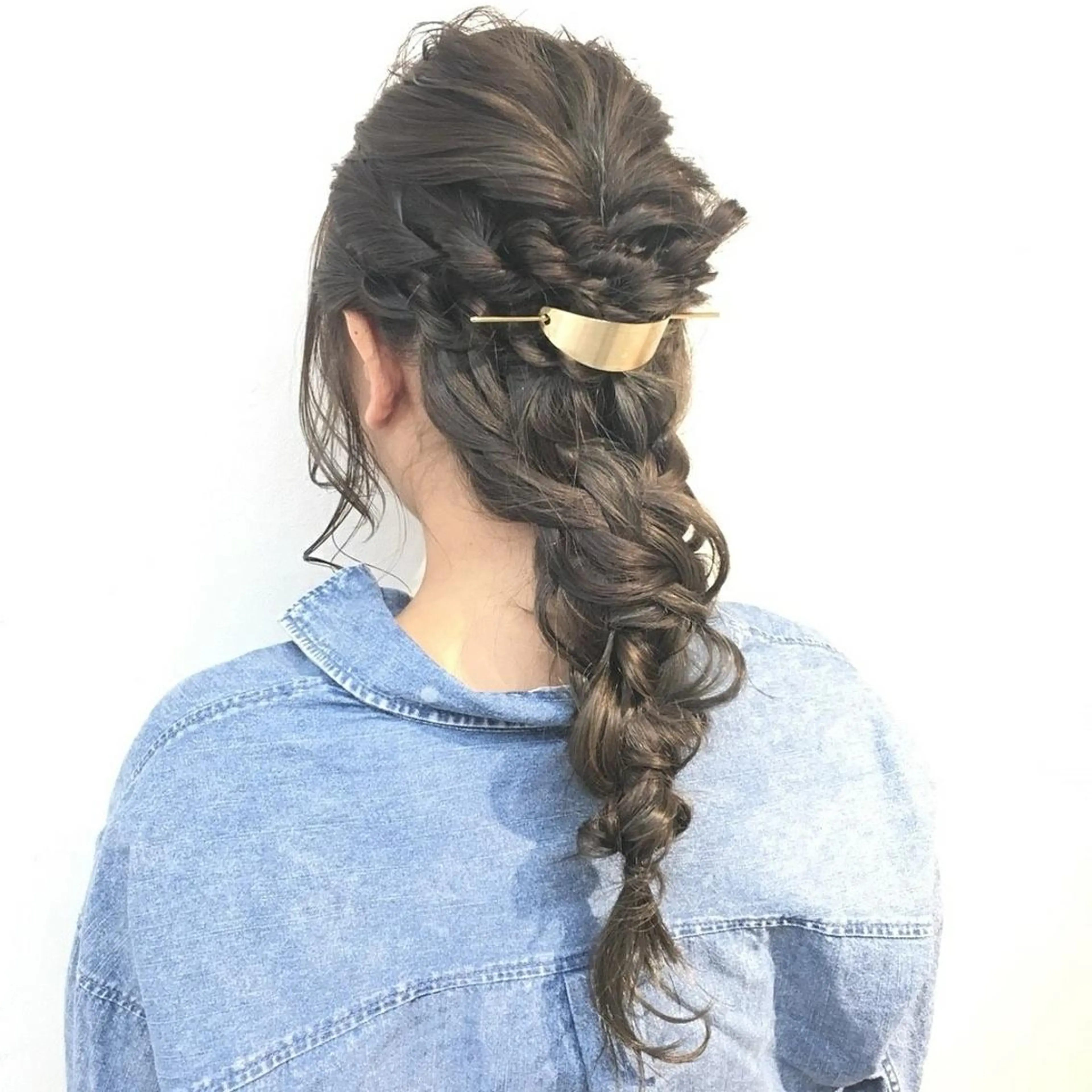 ロング ヘアアレンジ 透明感ハイライト◎ 伊藤夏海のヘアスタイル