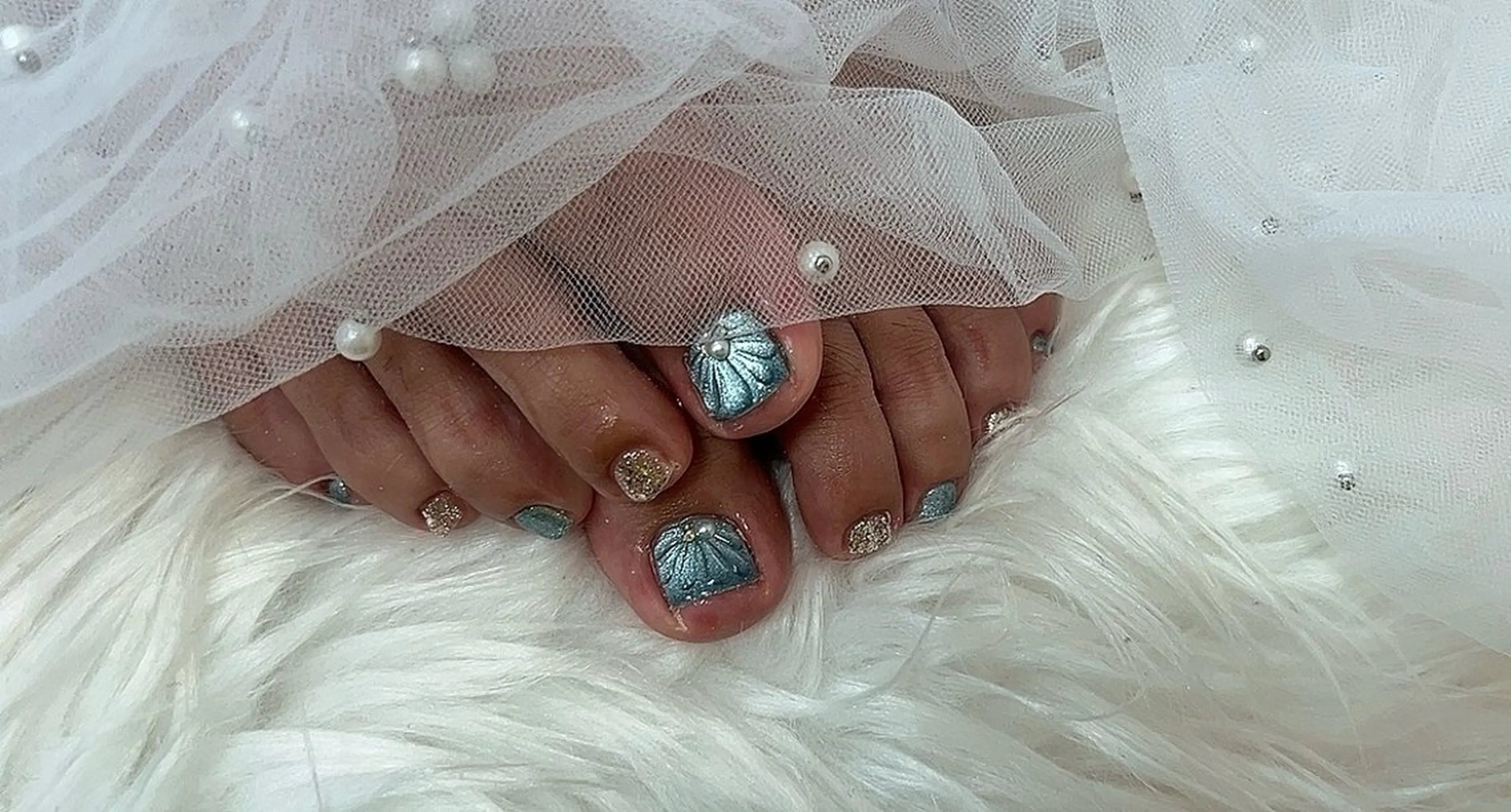 ネイル ぷっくりネイル フットネイル Ruana Nailのネイルデザイン
